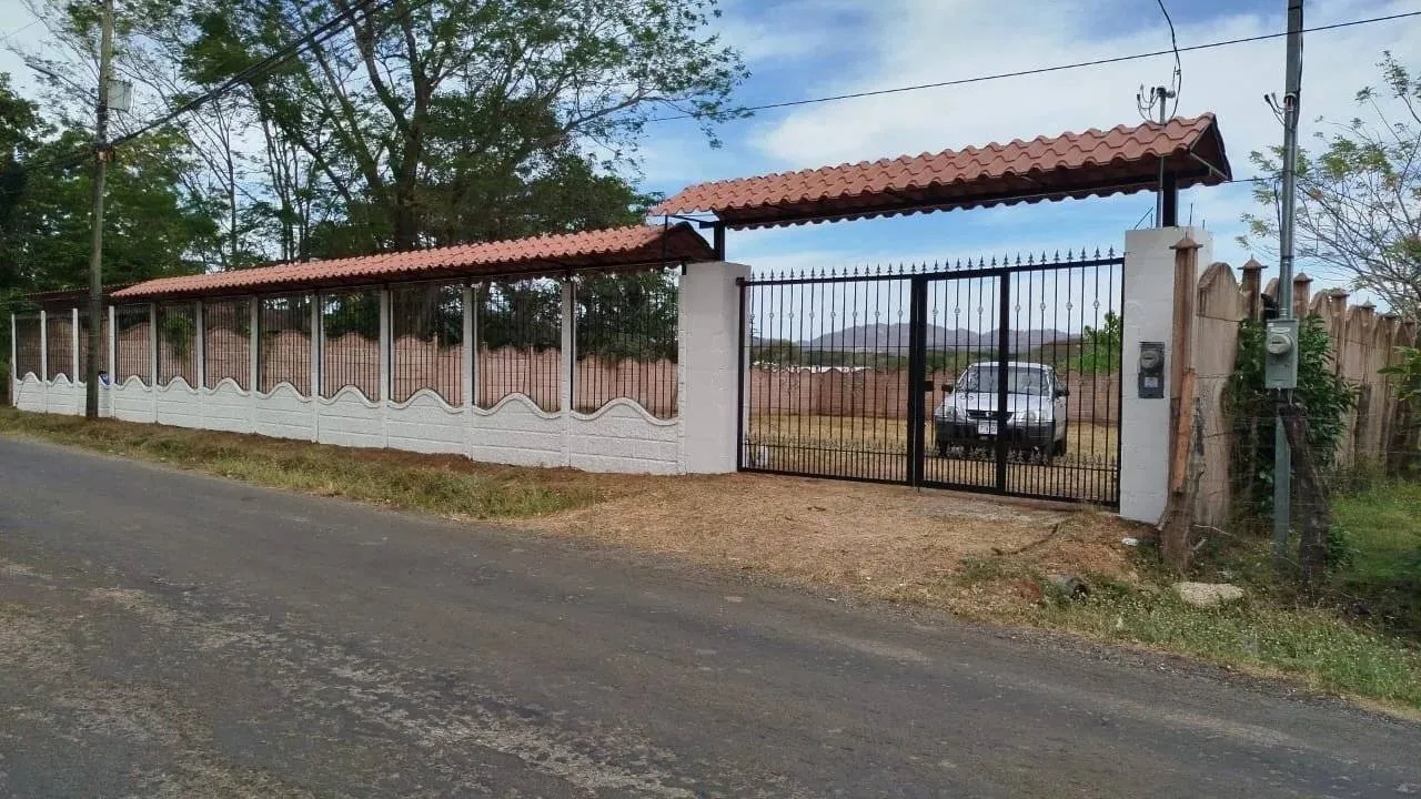 EXCLUSIVA – Lote privado listo para construir en Portegolpe, a minutos de las mejores playas de Guanacaste