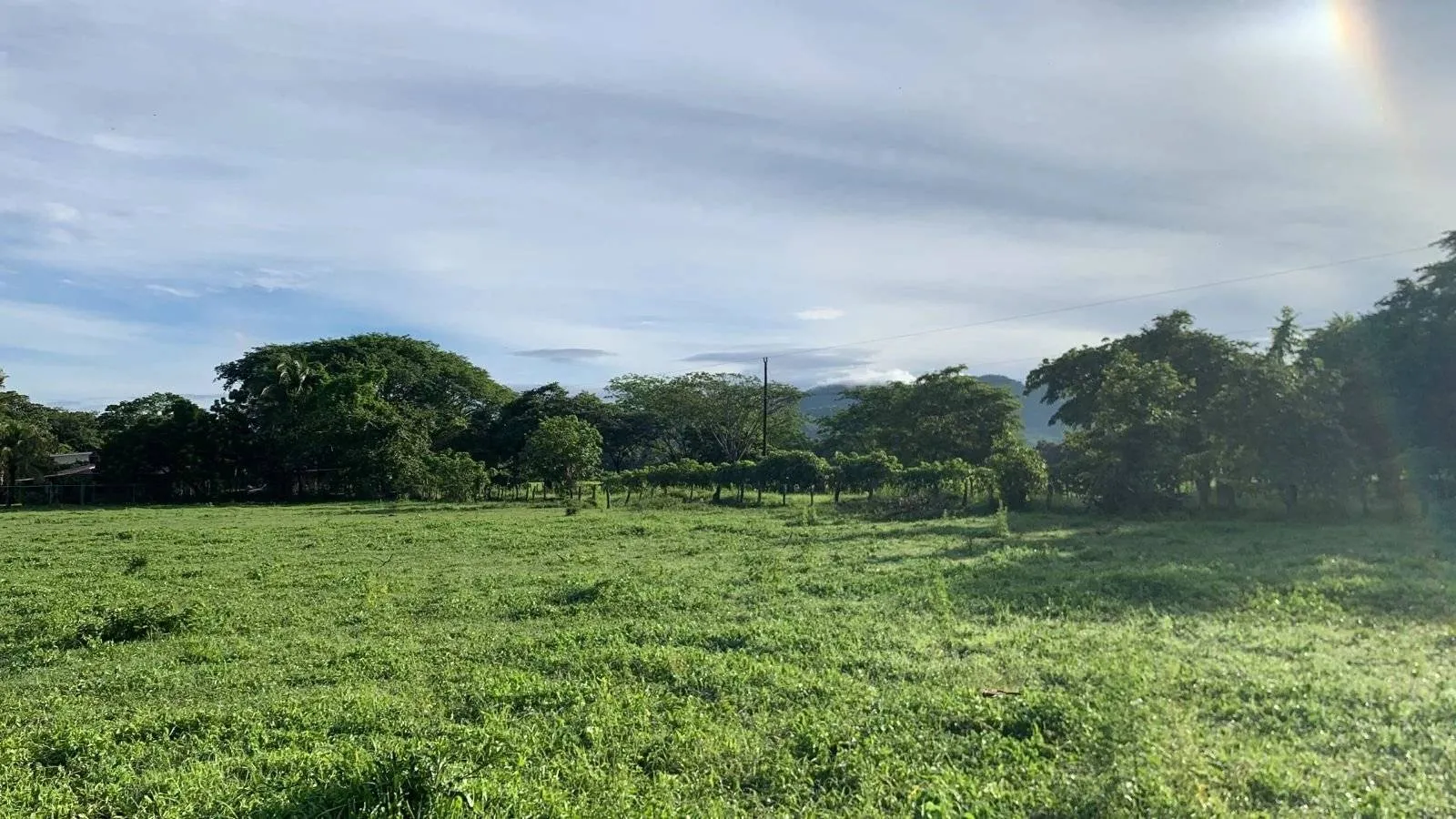 1.000 m² Flaches Grundstück in La Garita Nueva – Strategische Lage in einem gefragten Gebiet von Guanacaste