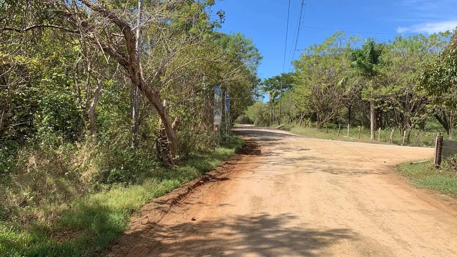 UNDER CONTRACT - Land of 2500 m2 for Sale: Build Your Home in the Paradise of Playa Avellanas, Guanacaste