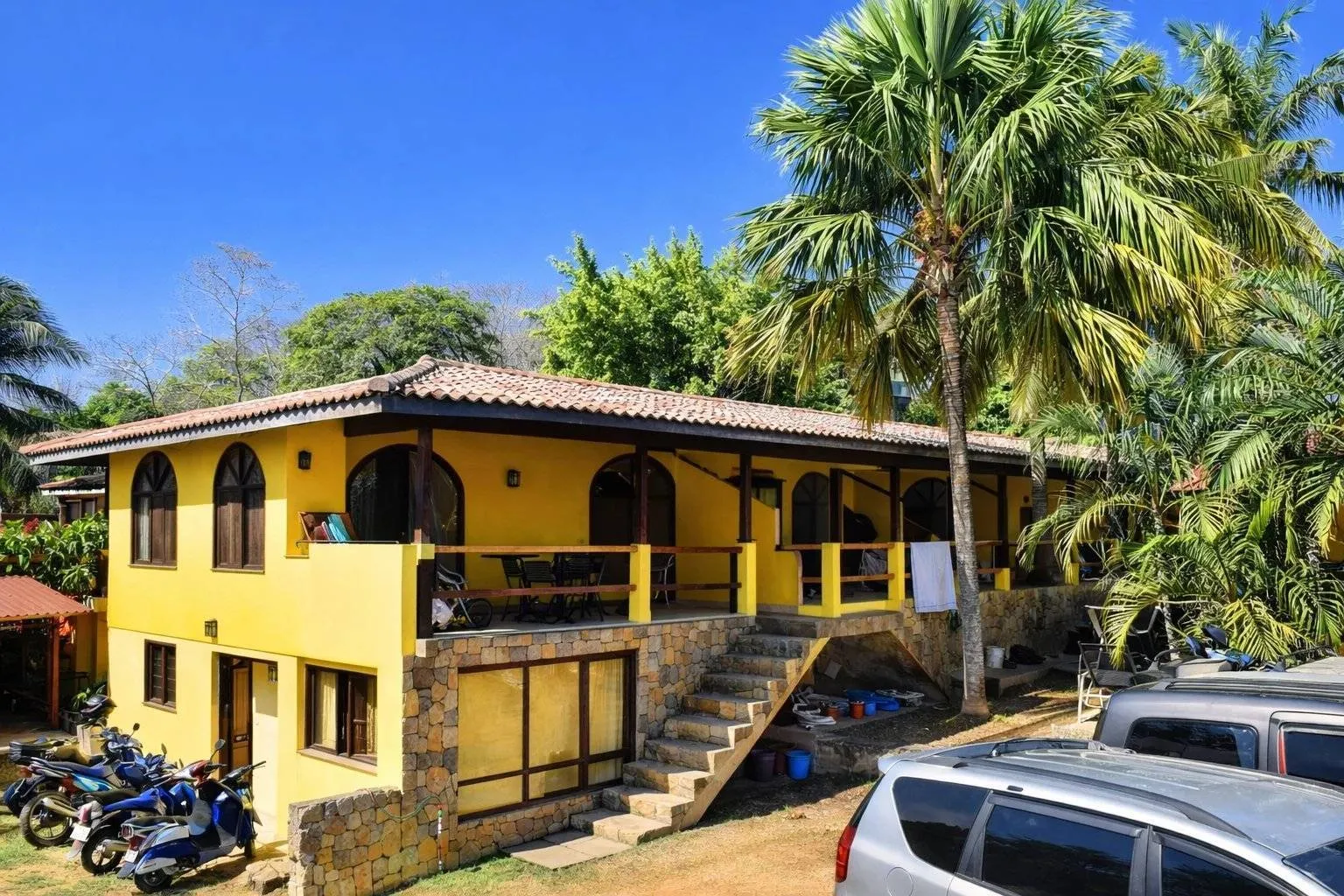 9-Apartmentanlage zum Verkauf mit Pool, nur 5 Minuten vom renommierten Strand von Tamarindo, Costa Rica entfernt.