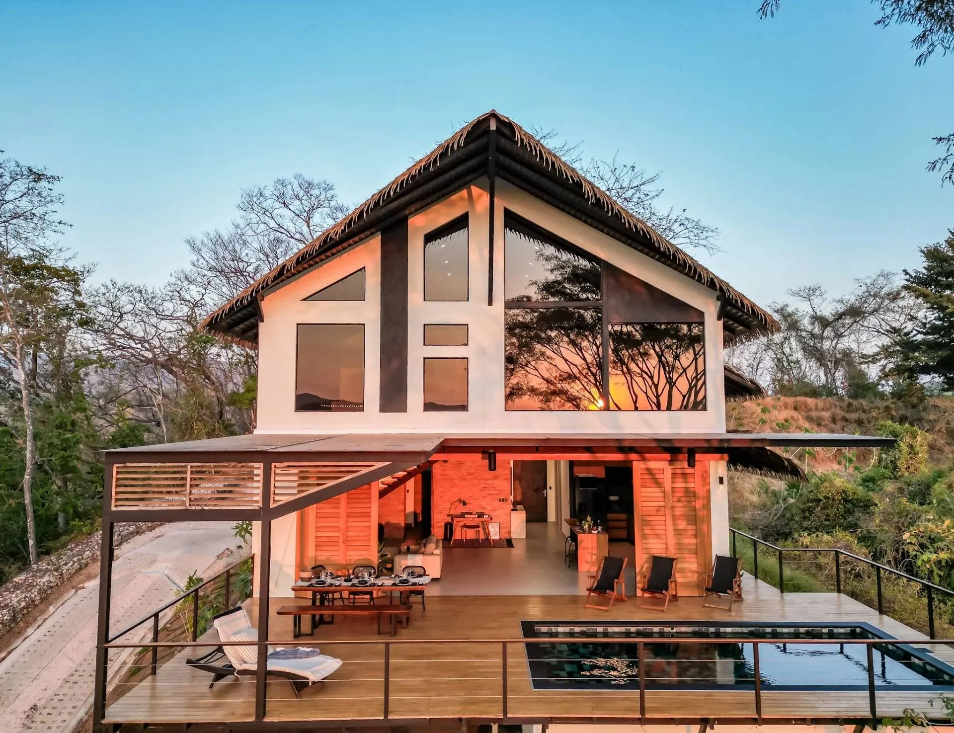 Villa Bel Horizon: An Oasis of Luxury and Tranquility in the Heart of the Mountains