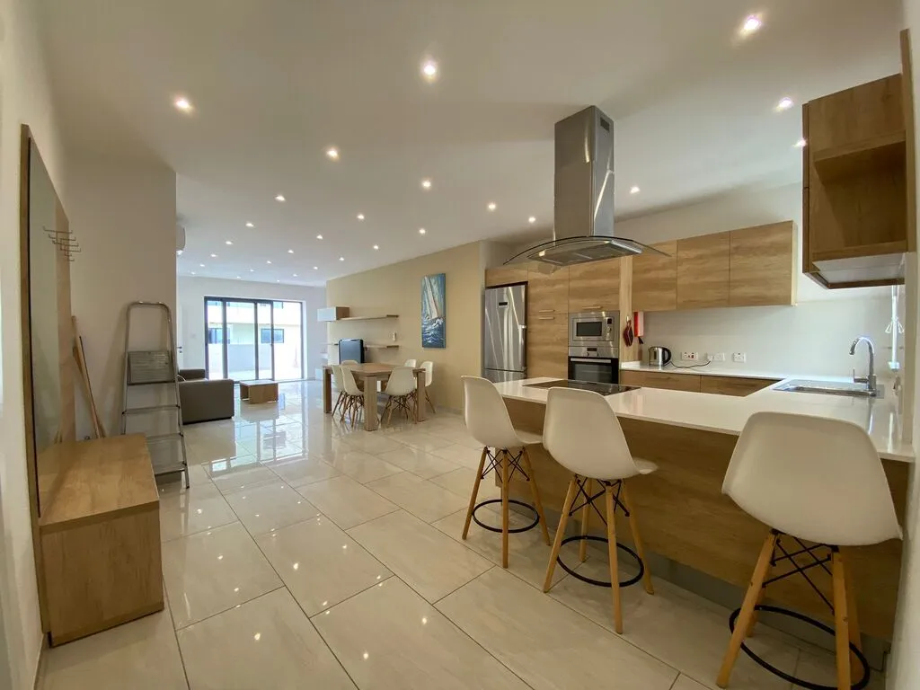 Gzira Penthouse