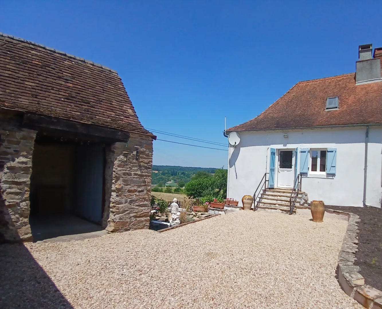 3 bed House for sale Jumilhac le Grand, Dordogne with beautiful views