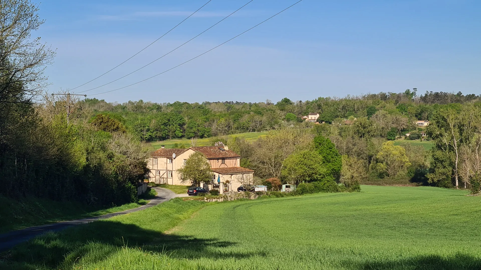 Country house with separate guest accommodation, near Ribérac.