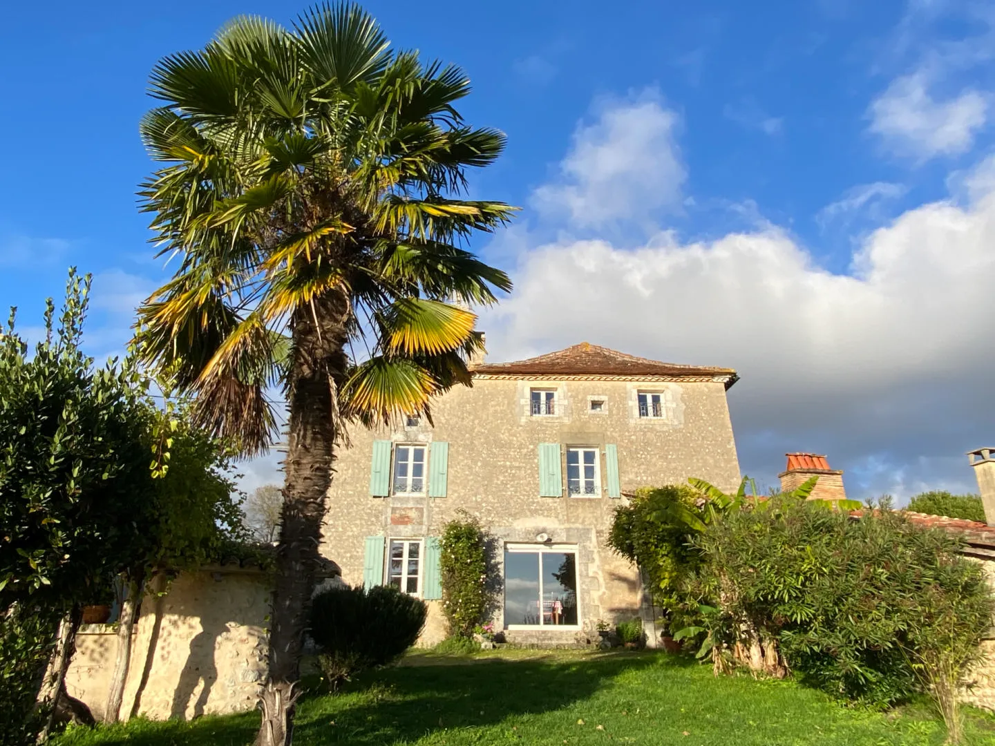 Country house with outbuildings and heated swimming pool