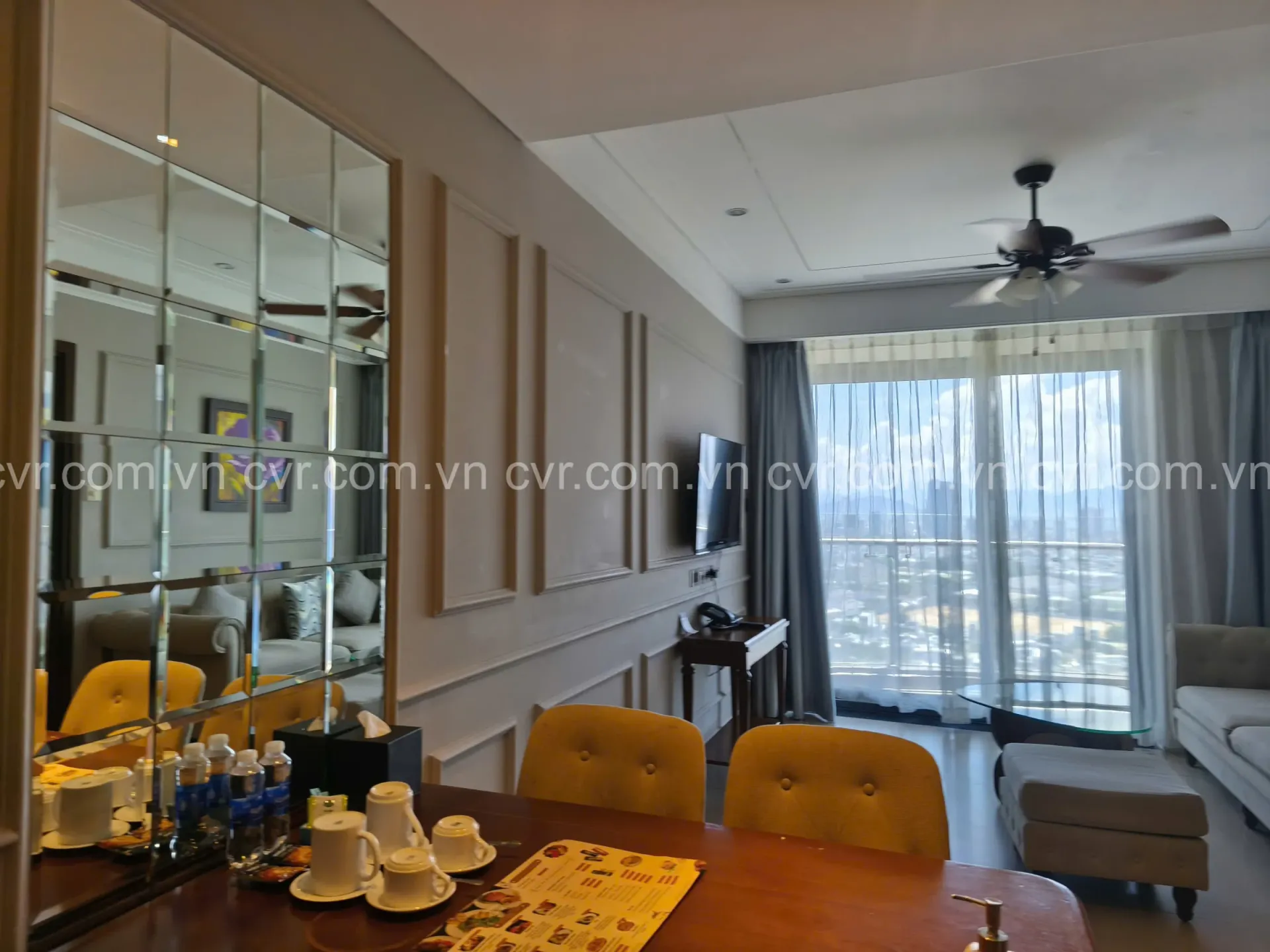 1 Chambre Altara Suites Vue Ville Montagne Étage Élevé