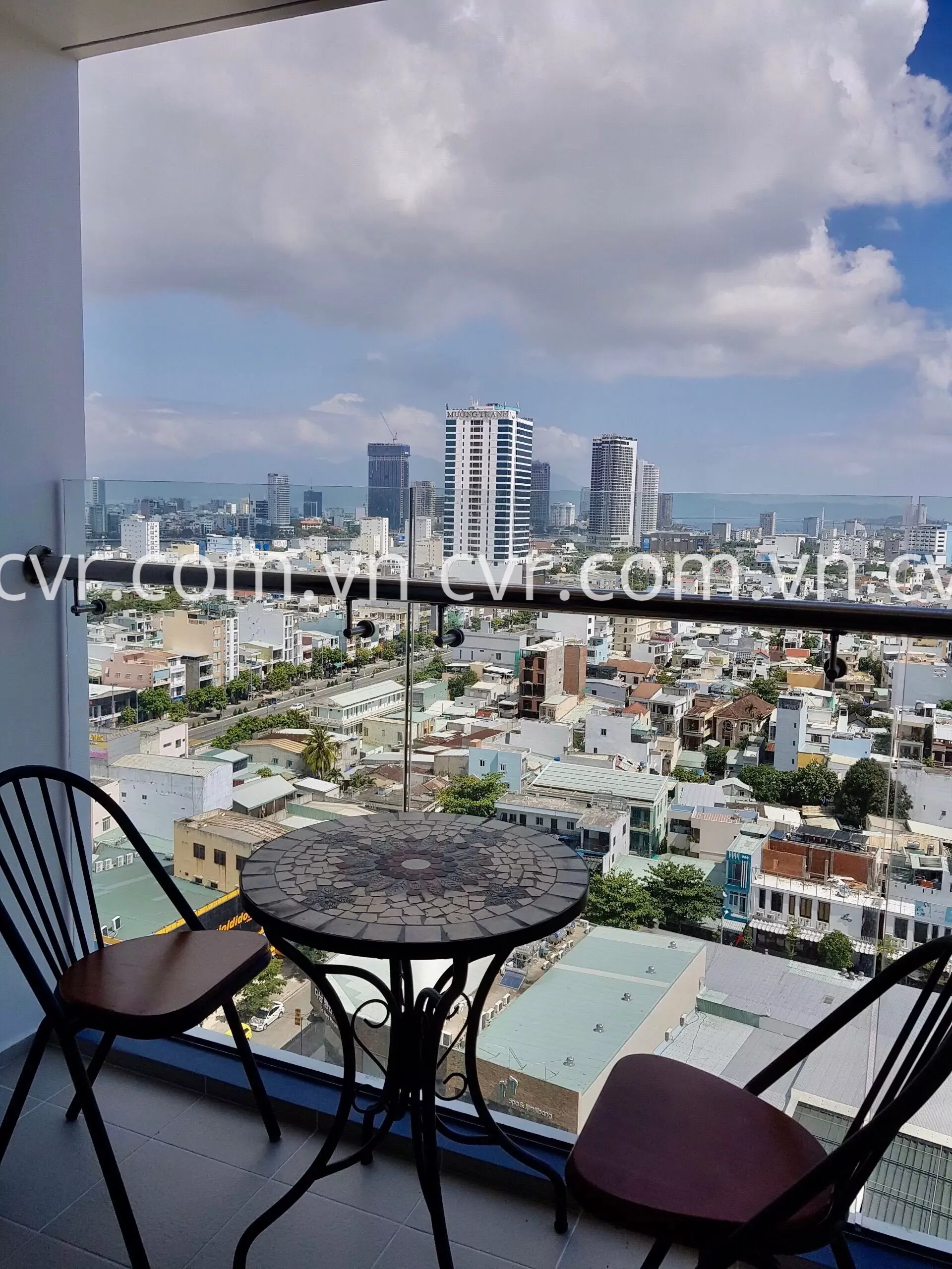 Hiyori Garden Tower Danang'da Satılık İki Yatak Odalı Daire