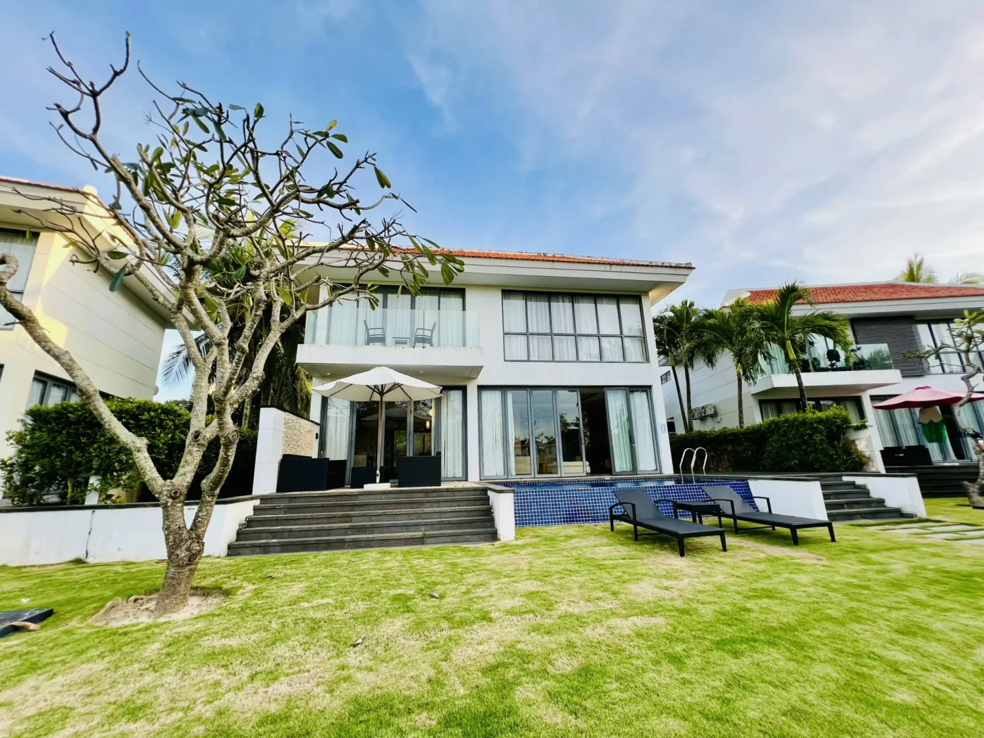 Villa 4 chambres à vendre dans The Ocean Villas Danang