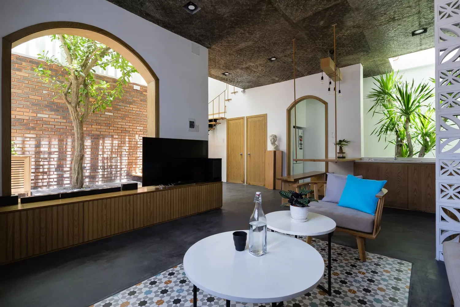 Maison douillette à vendre avec un beau design à Danang
