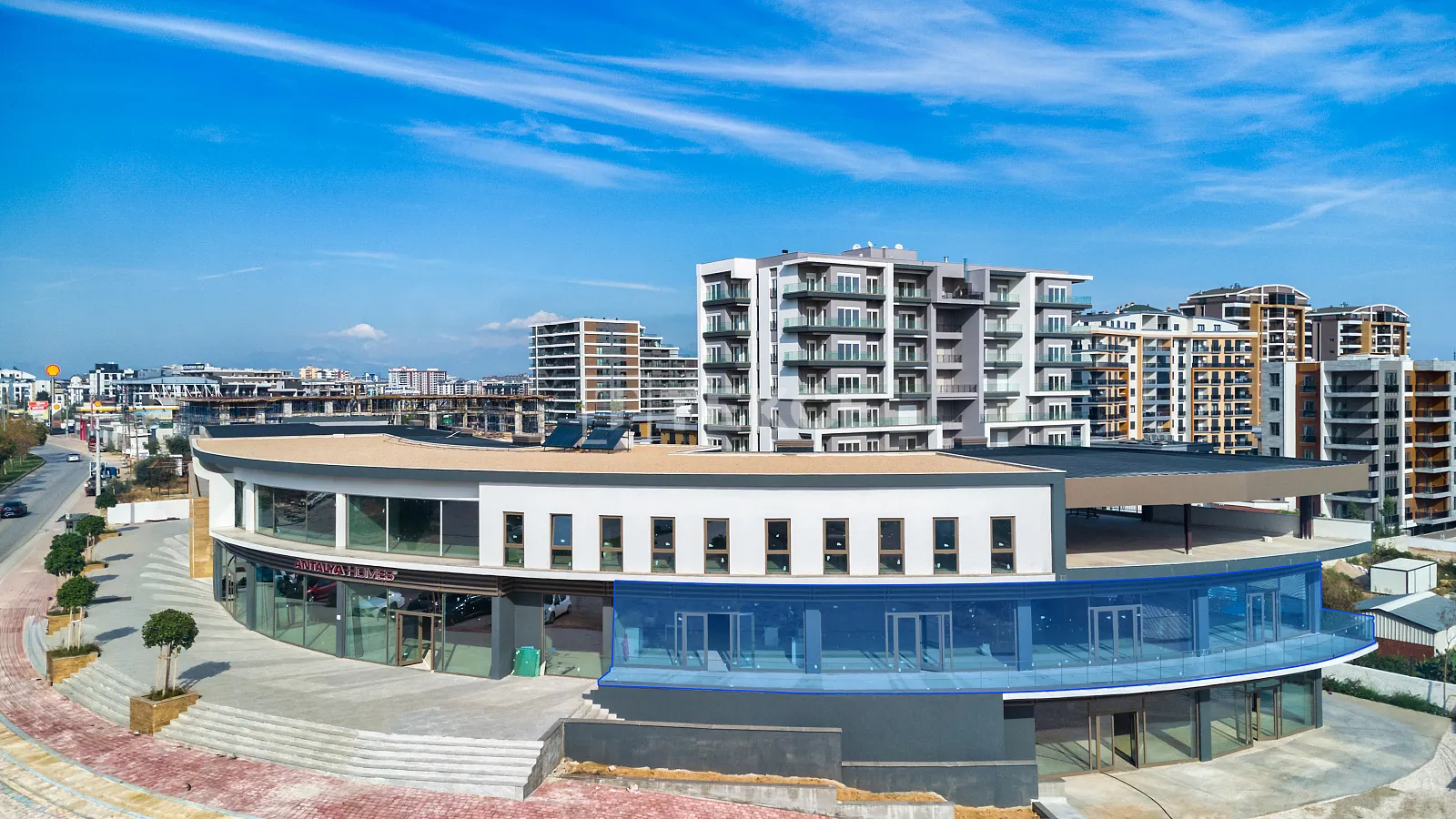 Gewerbegrundstück in Antalya Aksu in der Nähe einer Hauptverkehrsader im Projekt Viva Defne