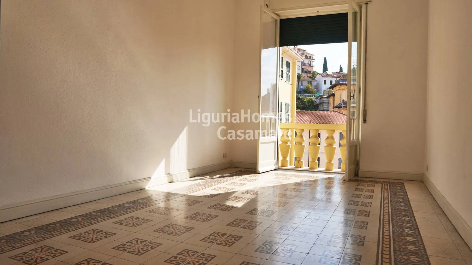 Imperia, Oneglia'nın tam kalbinde satılık daire.