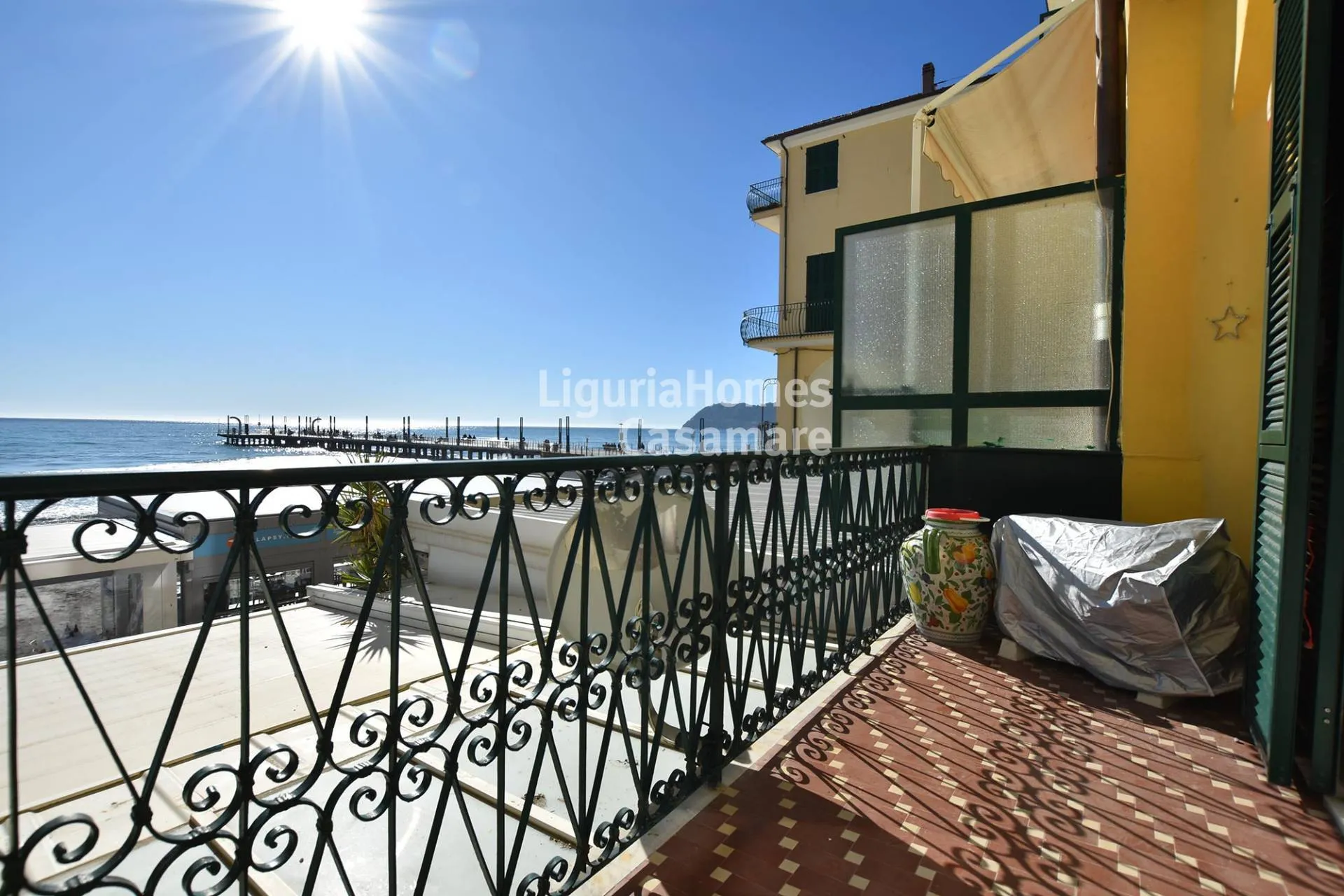 Alassio'da satılık deniz kenarı daire.