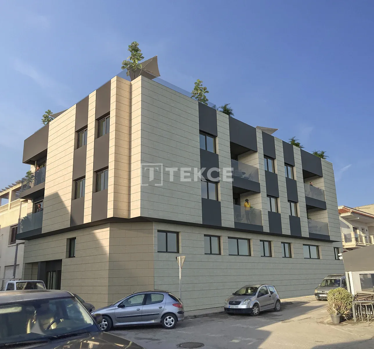 Wohnungen mit Pool und überdachtem Parkplatz in Catral Alicante
