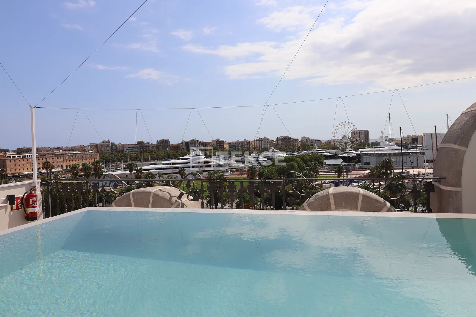Appartamenti Vicino al Mare in un Edificio Storico a Barcellona
