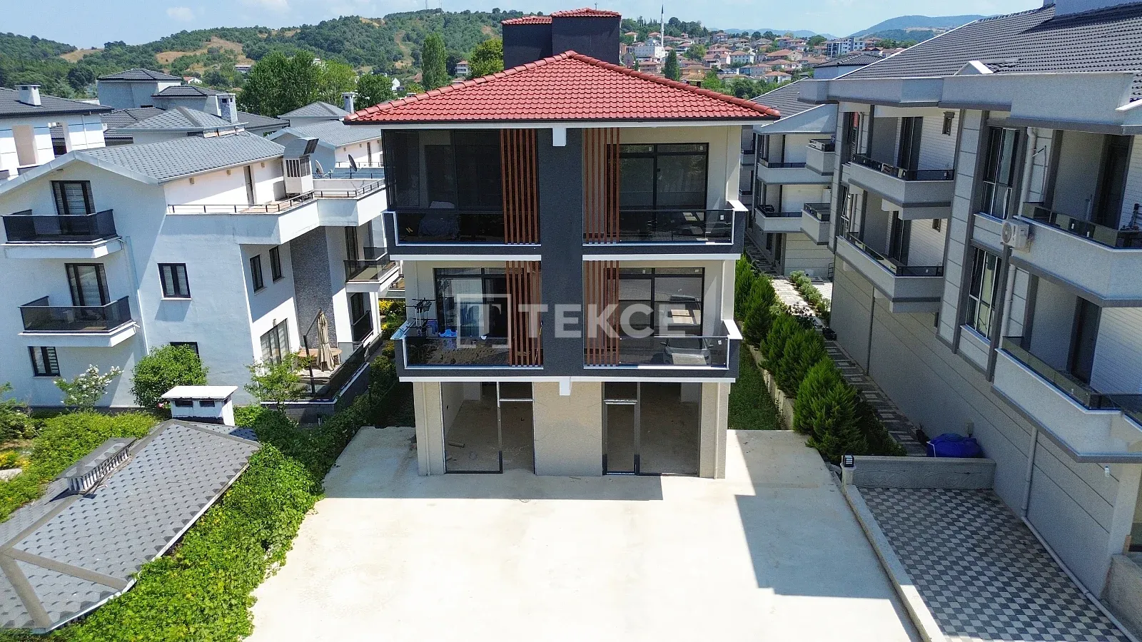 Wohnungen im Rohbau in vorteilhafter Lage in Yalova