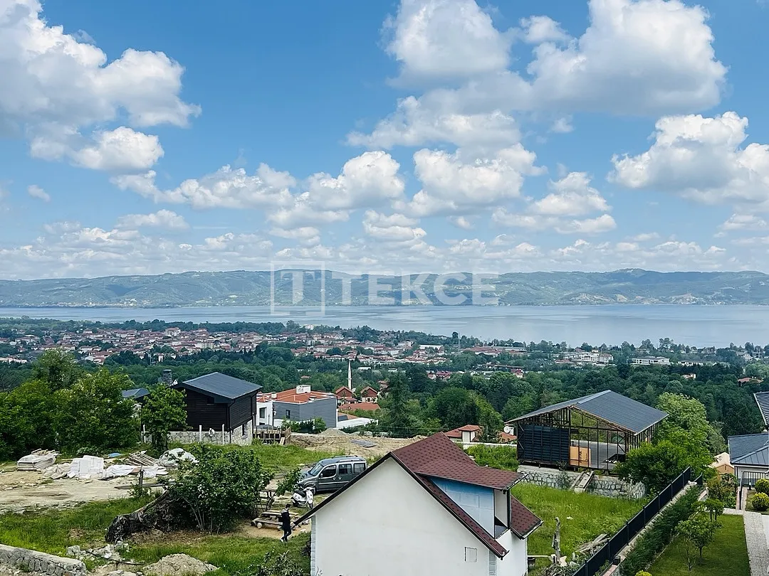 Vilas em um Complexo com Piscina em Sakarya Sapanca