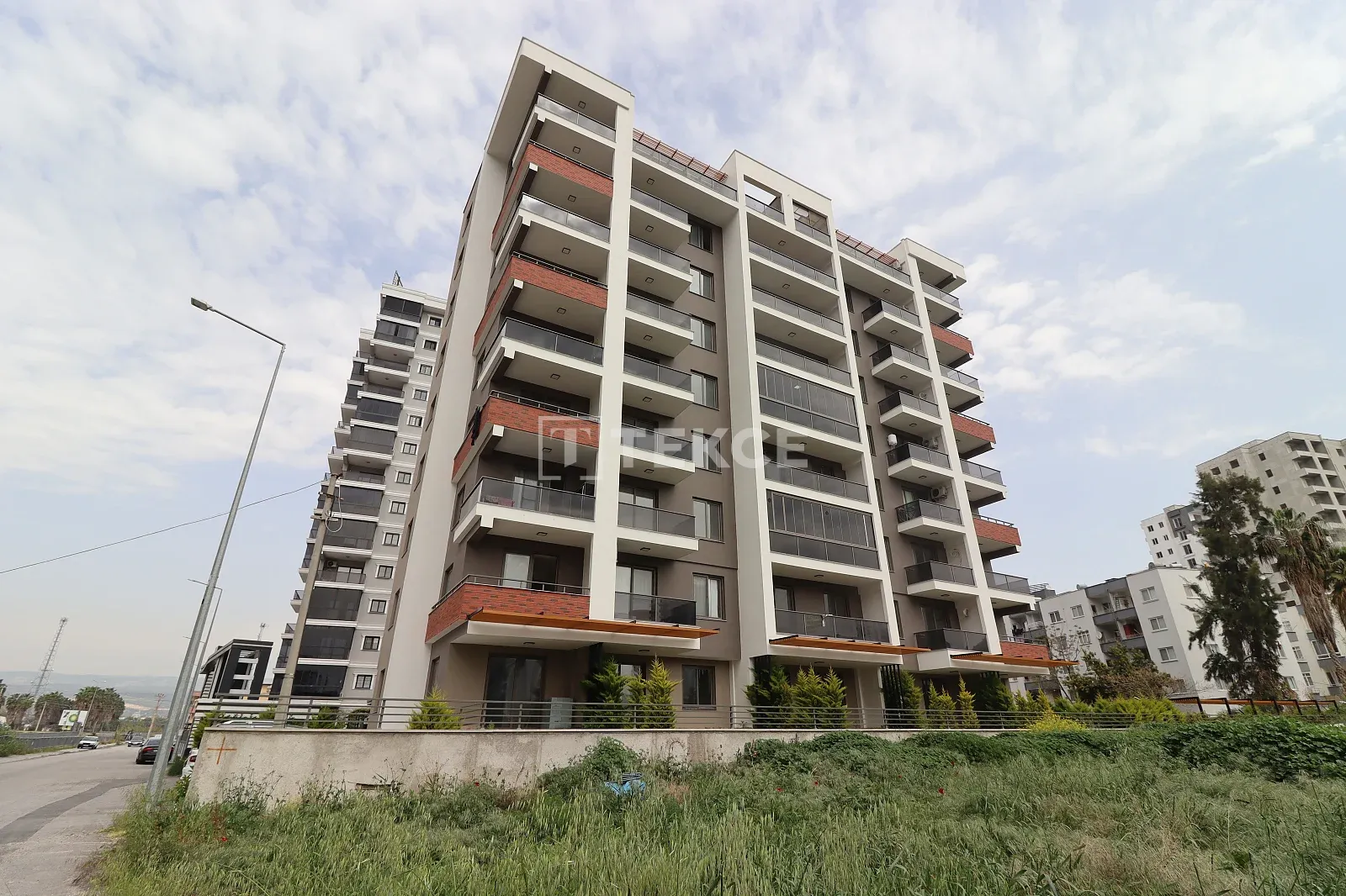 Appartements Neufs dans un Complexe avec Piscine à Mersin
