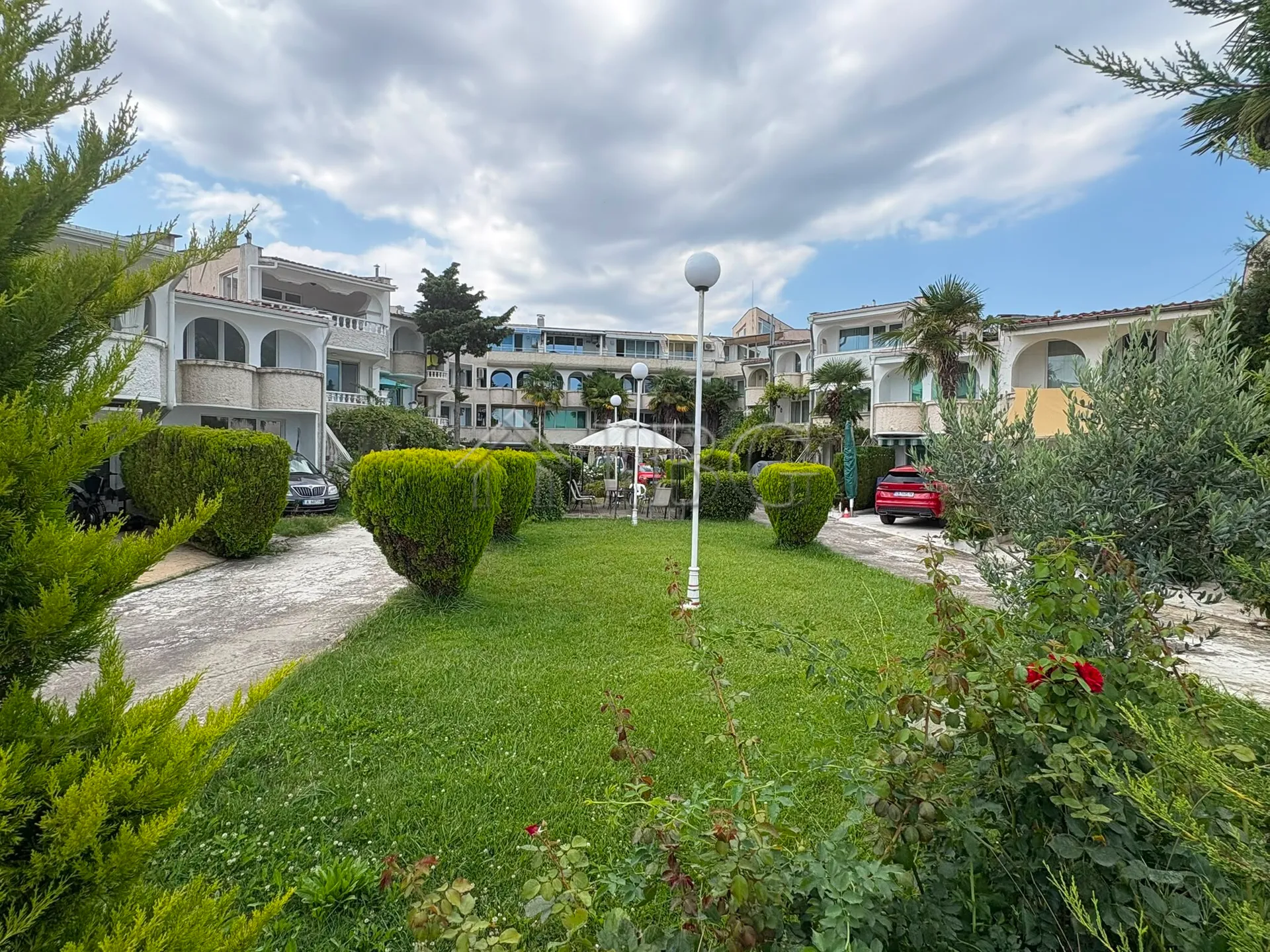 Duplex 2 chambres en bord de mer avec vue sur la mer et parking privé | Oasis, Ravda