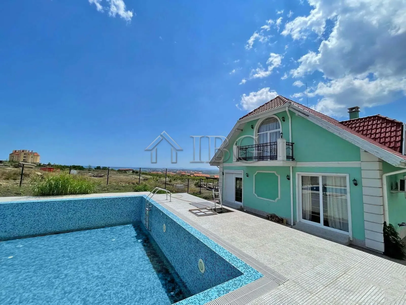 Casa com 3 quartos, 2 casas de banho e piscina | Kosharitsa, Perto de Sunny Beach