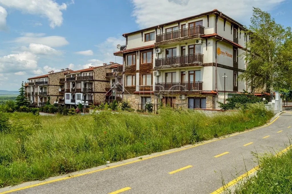 Apartamento de Dois Quartos à Venda no Complexo Sunny House, Kosharitsa
