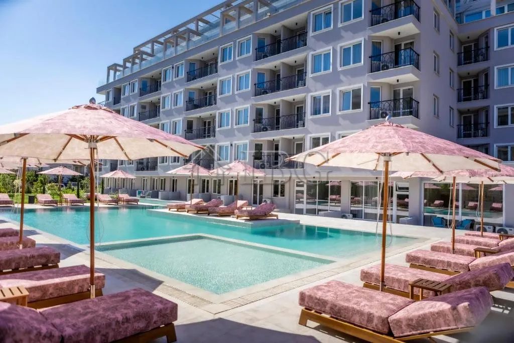 Appartamento con 2 Camere da Letto in un Nuovo Complesso | J’adore Secret Garden, Sunny Beach