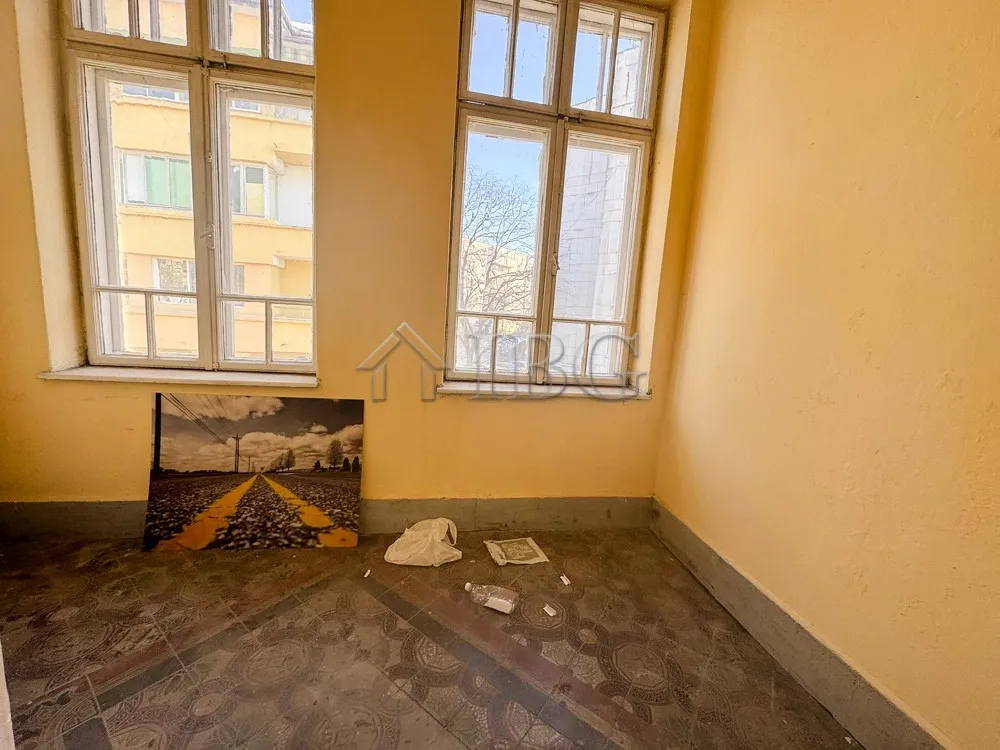 Kleines Büro zur Miete im Zentrum von Ruse