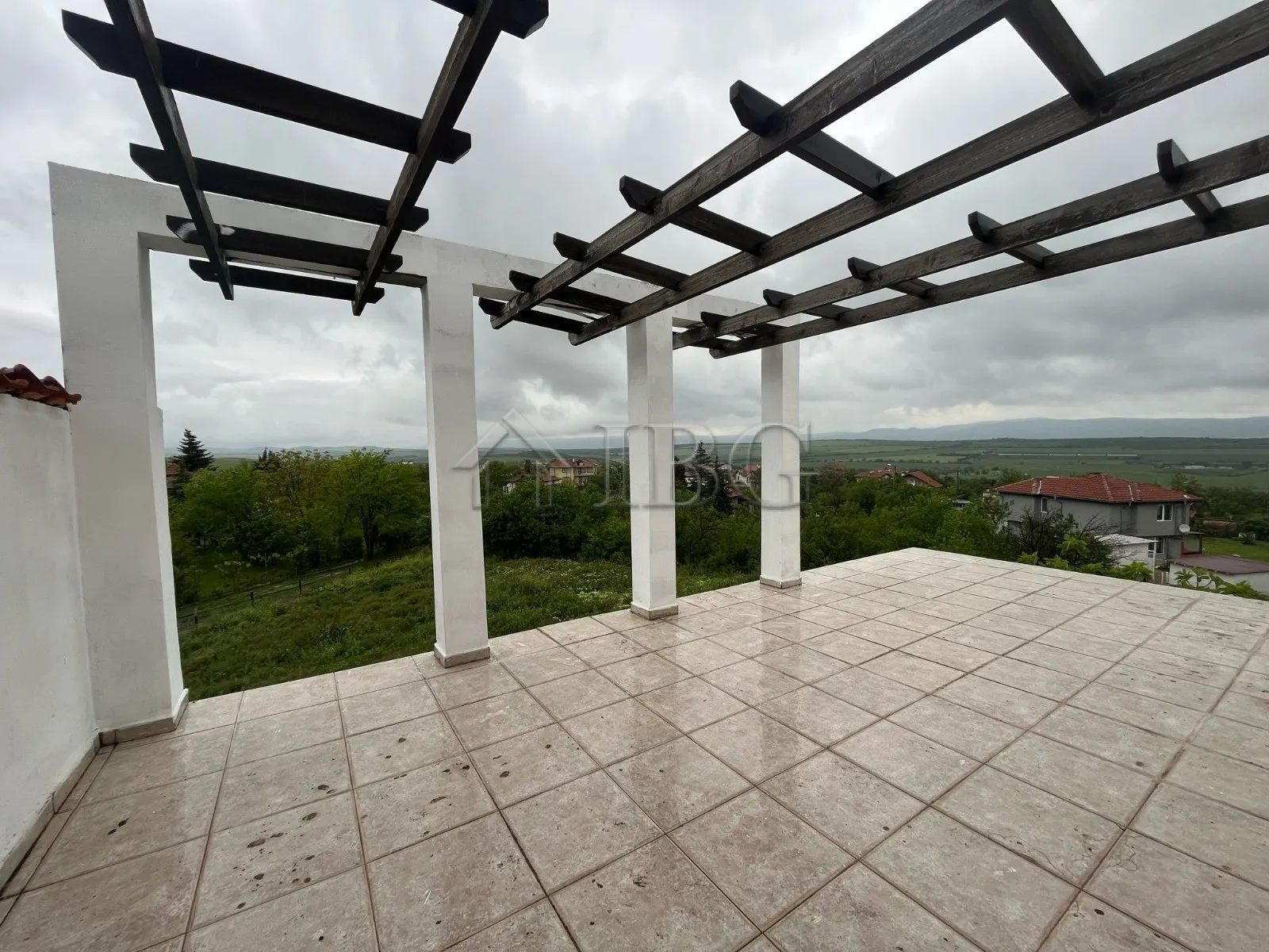 Maison avec 2 Chambres et 2 Salles de Bain à Vendre | Aleksandrovo, Région de Bourgas
