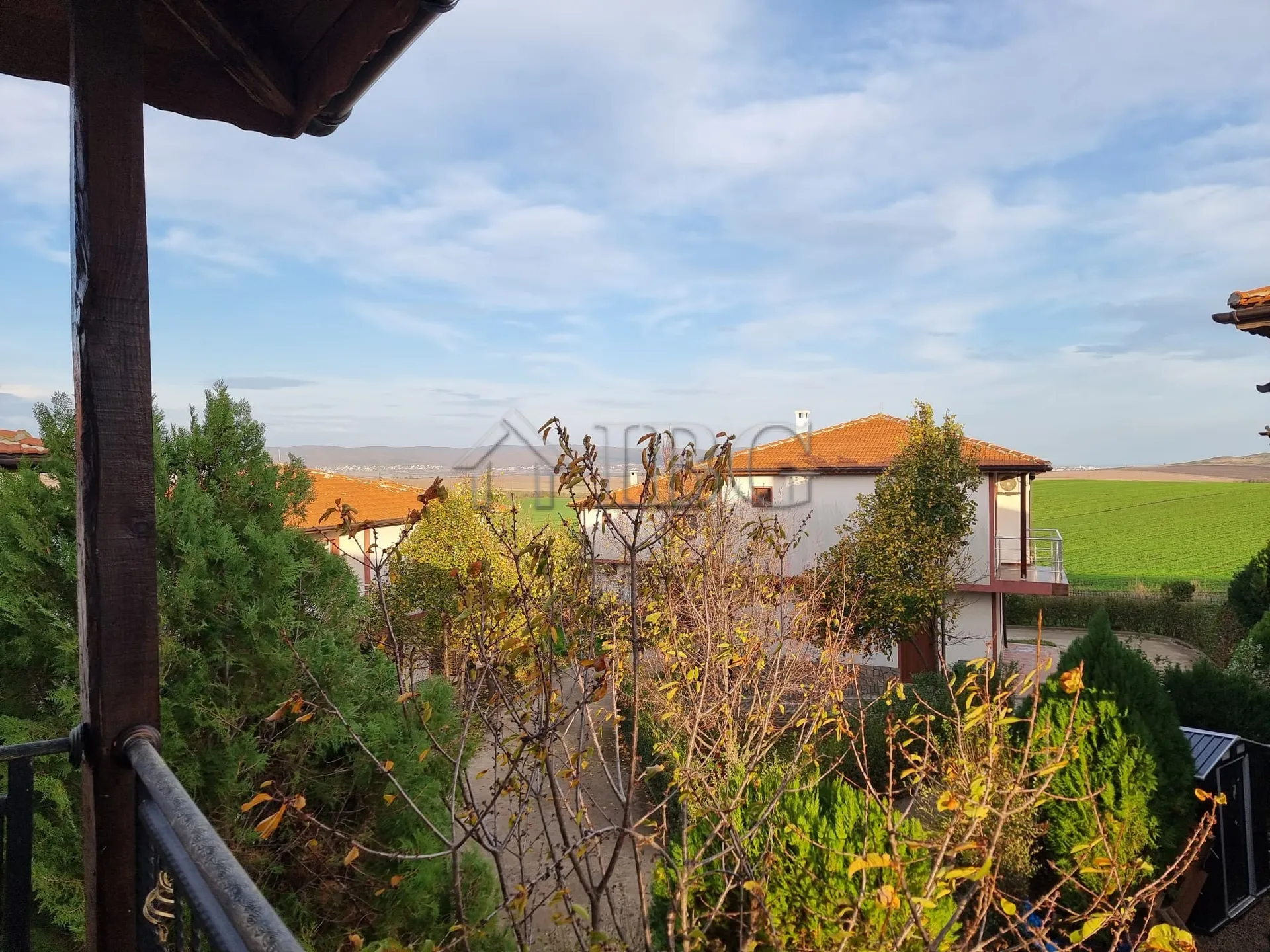 Maison de deux étages dans le village d'Aleksandrovo, région de Bourgas
