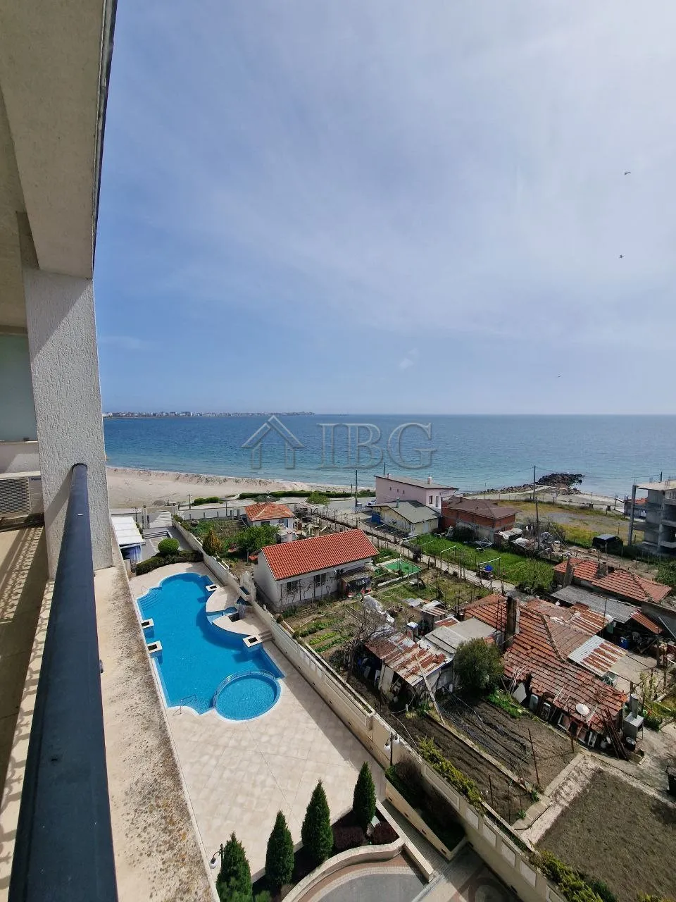 Spazioso Studio con Vista Mare Frontale a Penelope Palace, Pomorie