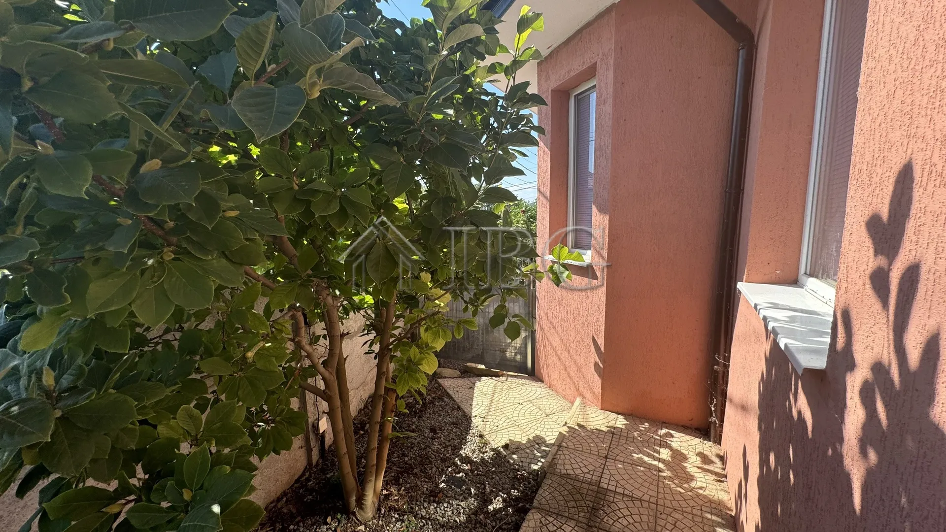 Casa Unifamiliar con Gran Patio | Kosharitsa, cerca de Sunny Beach