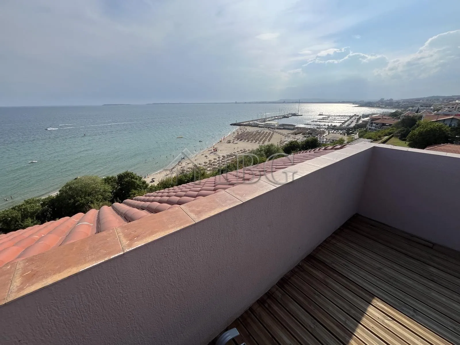 Apartamento com 3 Quartos (3+1) | Grande Terraço com Jacuzzi e Vista Frontal Mar | Manastira 2, Sveti Vlas