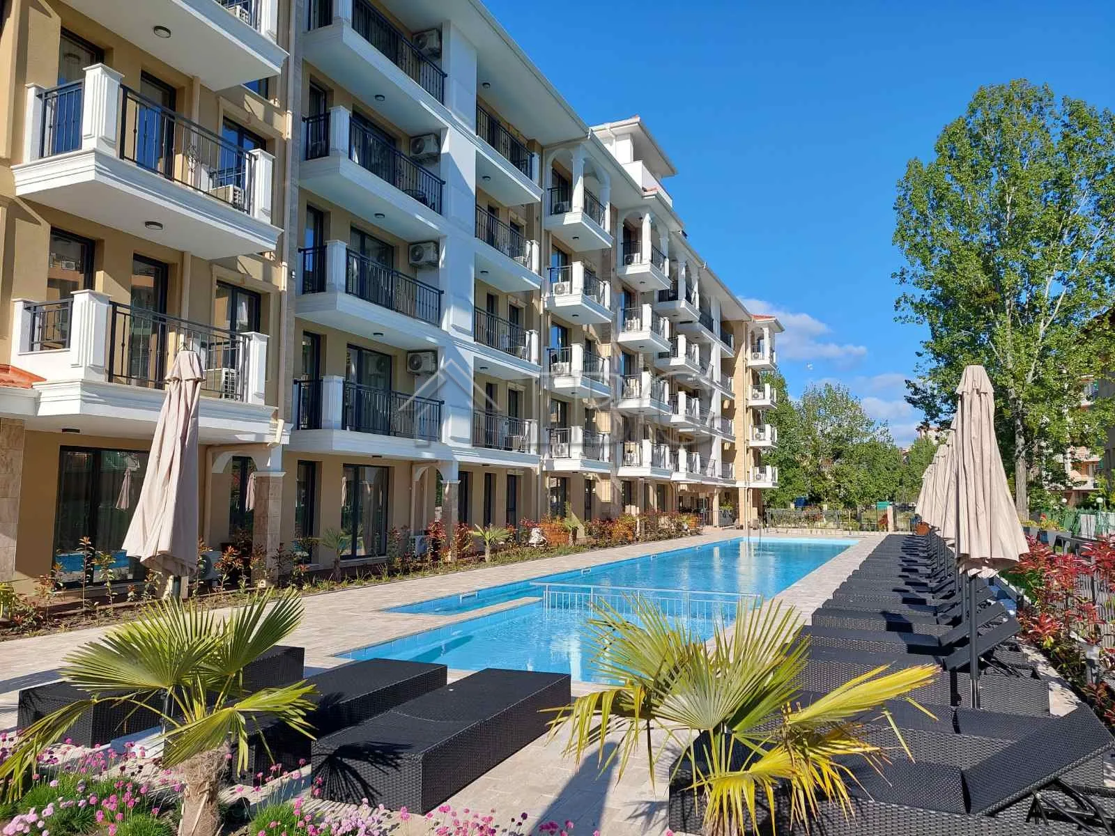 Emilia Romana Park | Sunny Beach'de Satılık Lüks Çatı Katı Dairesi