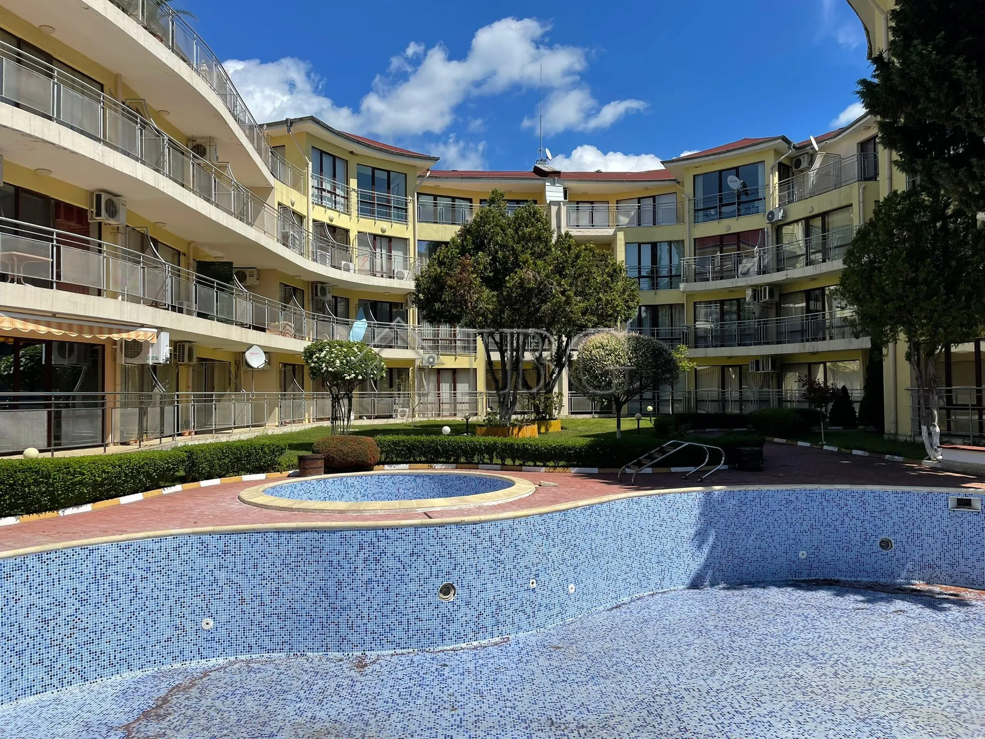 Apartment mit 2 Schlafzimmern in Akrotiria, Nessebar, 250 Meter zum Rich Beach
