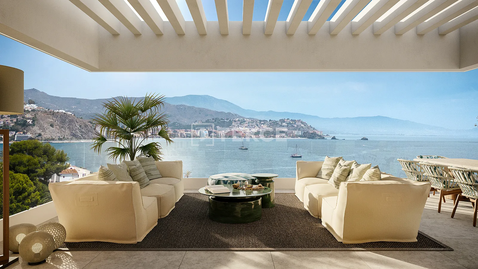 Elegante Strandvillen mit Infinity-Blick in Almuñecar