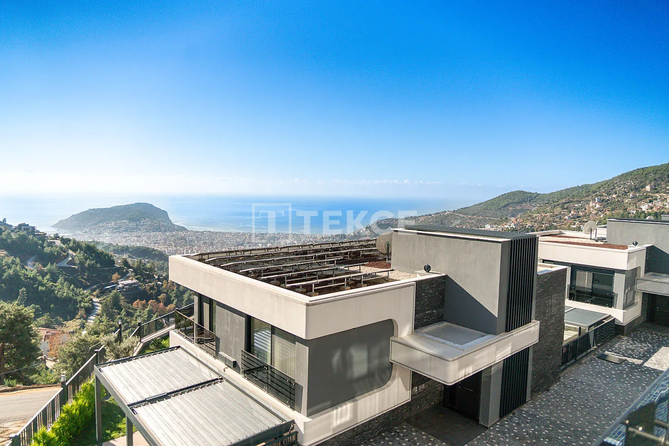 Freistehende Villen mit Meer- und Burgblick in Bektaş Alanya