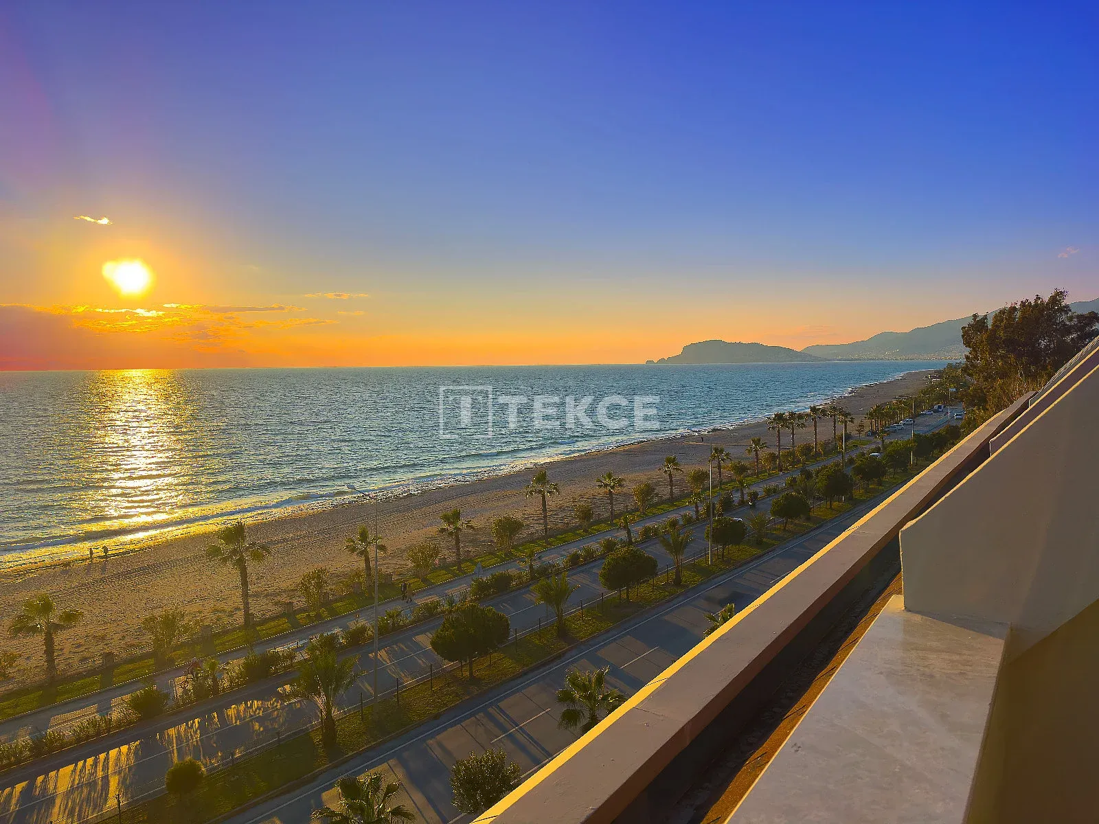 Propiedades en un Complejo Frente al Mar con Amenidades Alanya Kestel