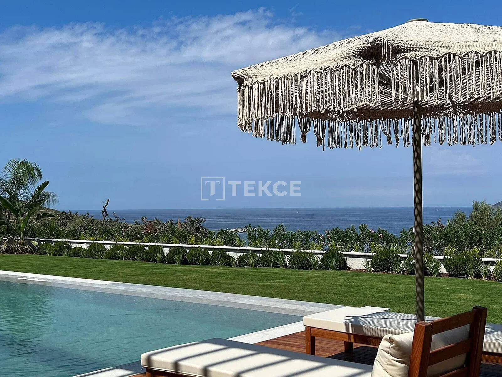 Bodrum'da Özel Plaj ve İskele ile Projede Villalar