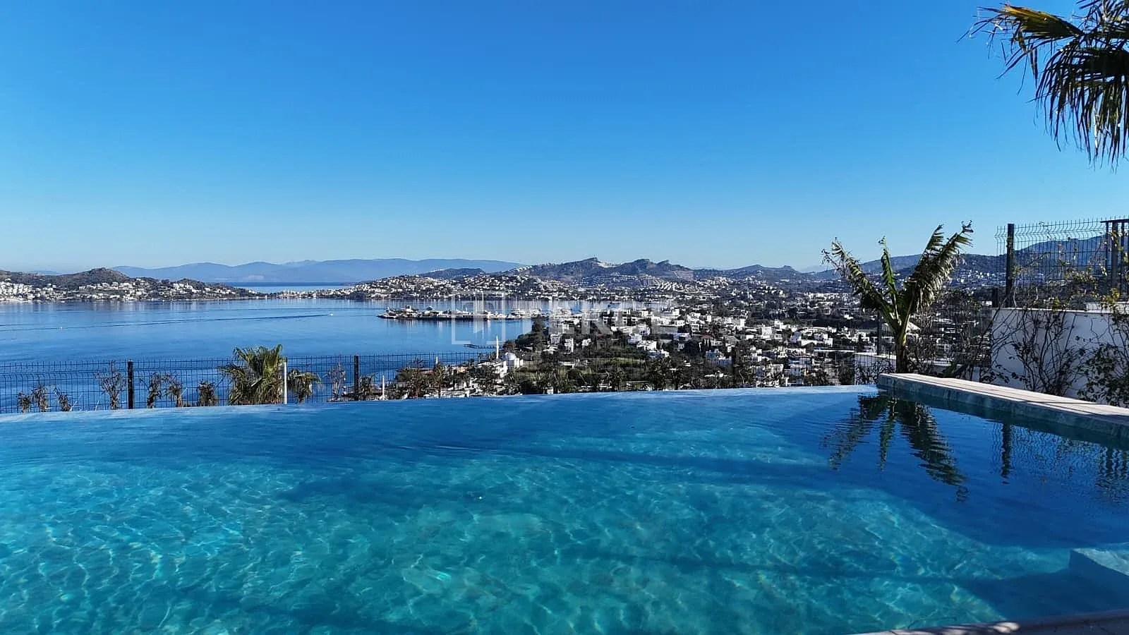 Yalıkavak Marina Manzaralı Bodrum Muğla'da Müstakil Villalar