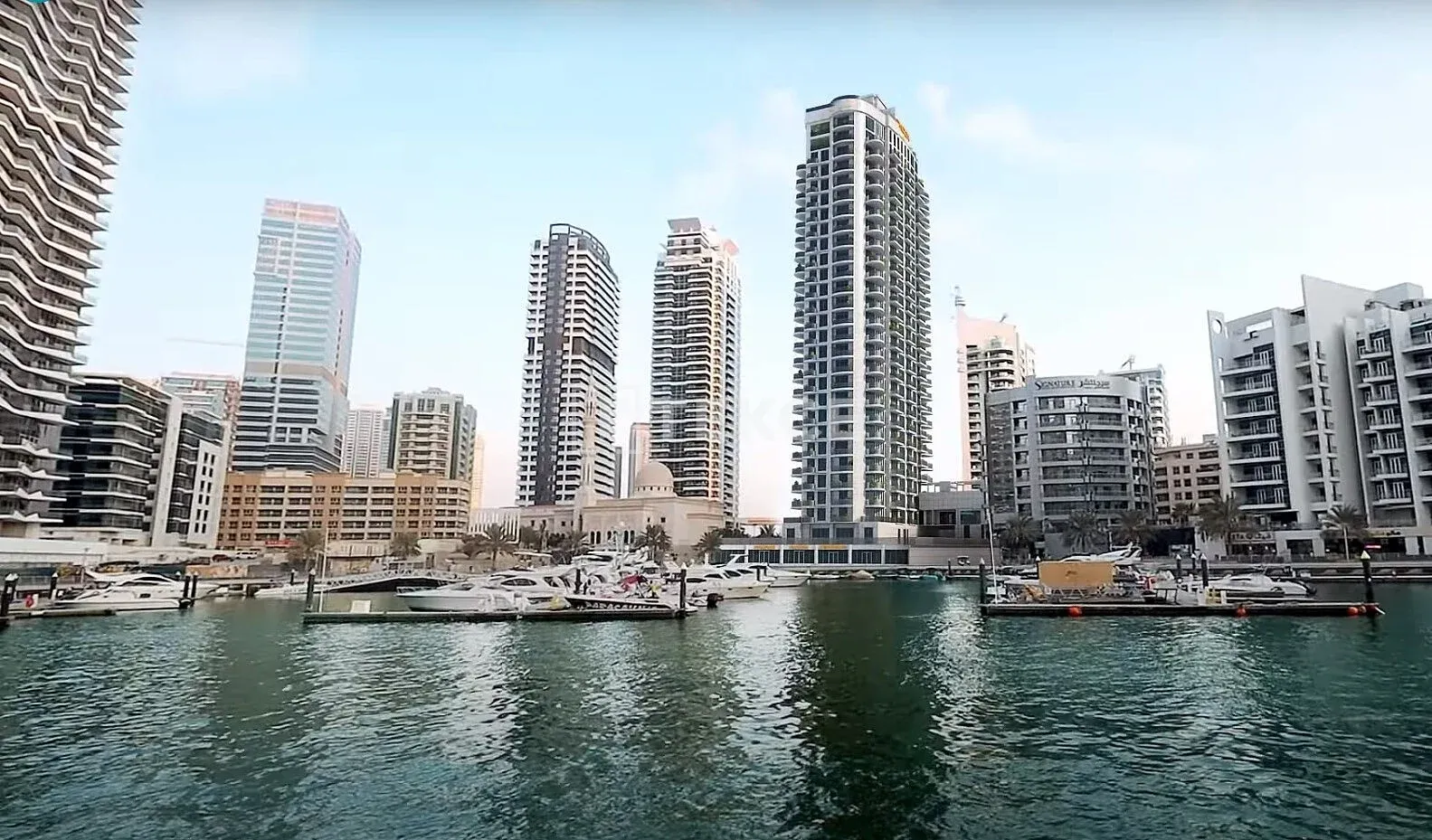 Luxury Apartments with Installment Plans in Dubai Marina