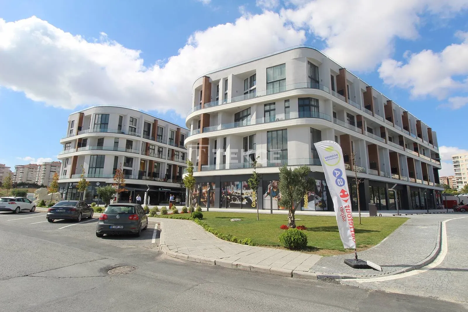 Apartamentos 2,5 km da Marina de Beylikdüzü em Istambul