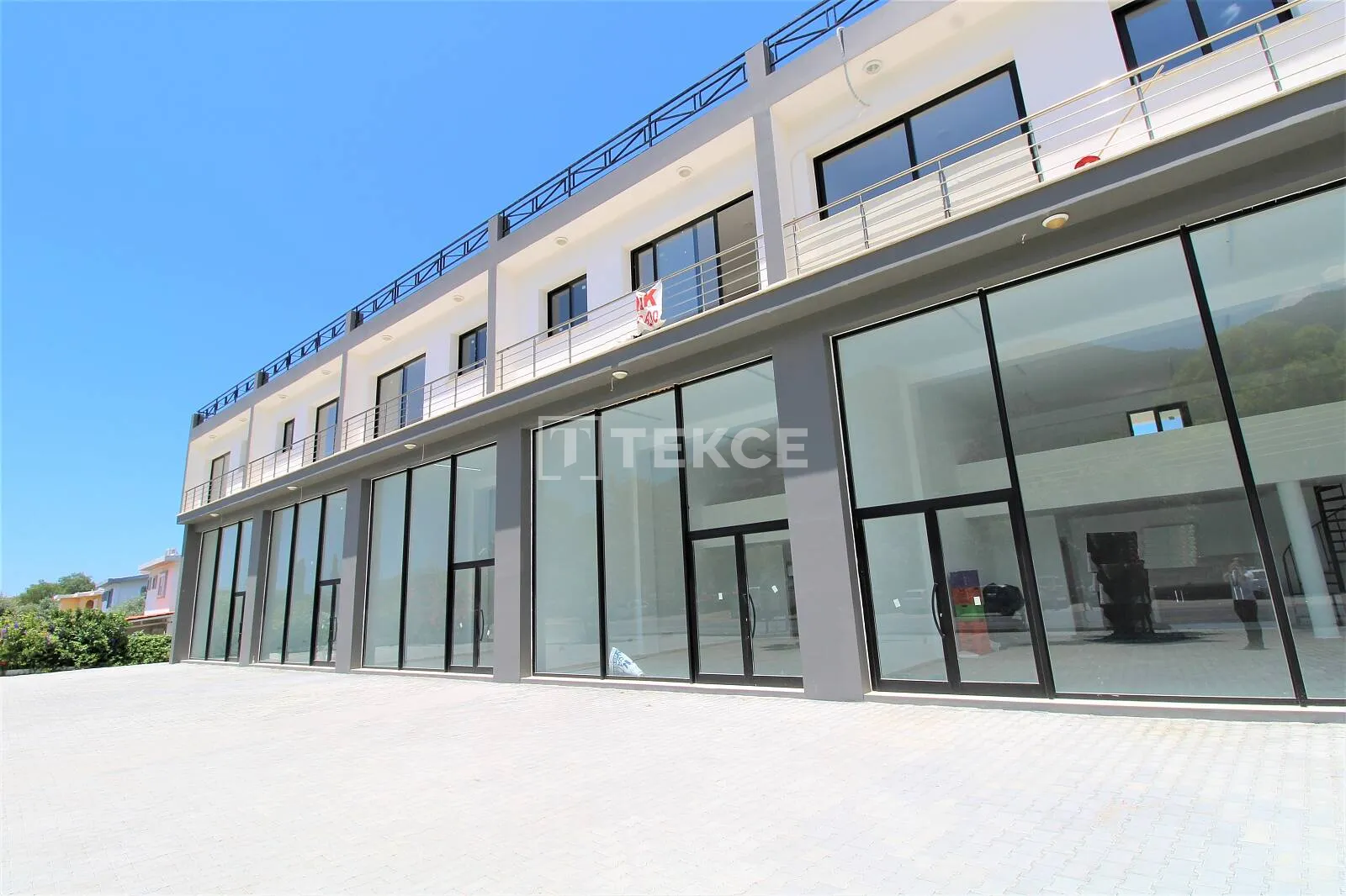 Boutiques à vendre sur la route principale à Girne, Chypre du Nord