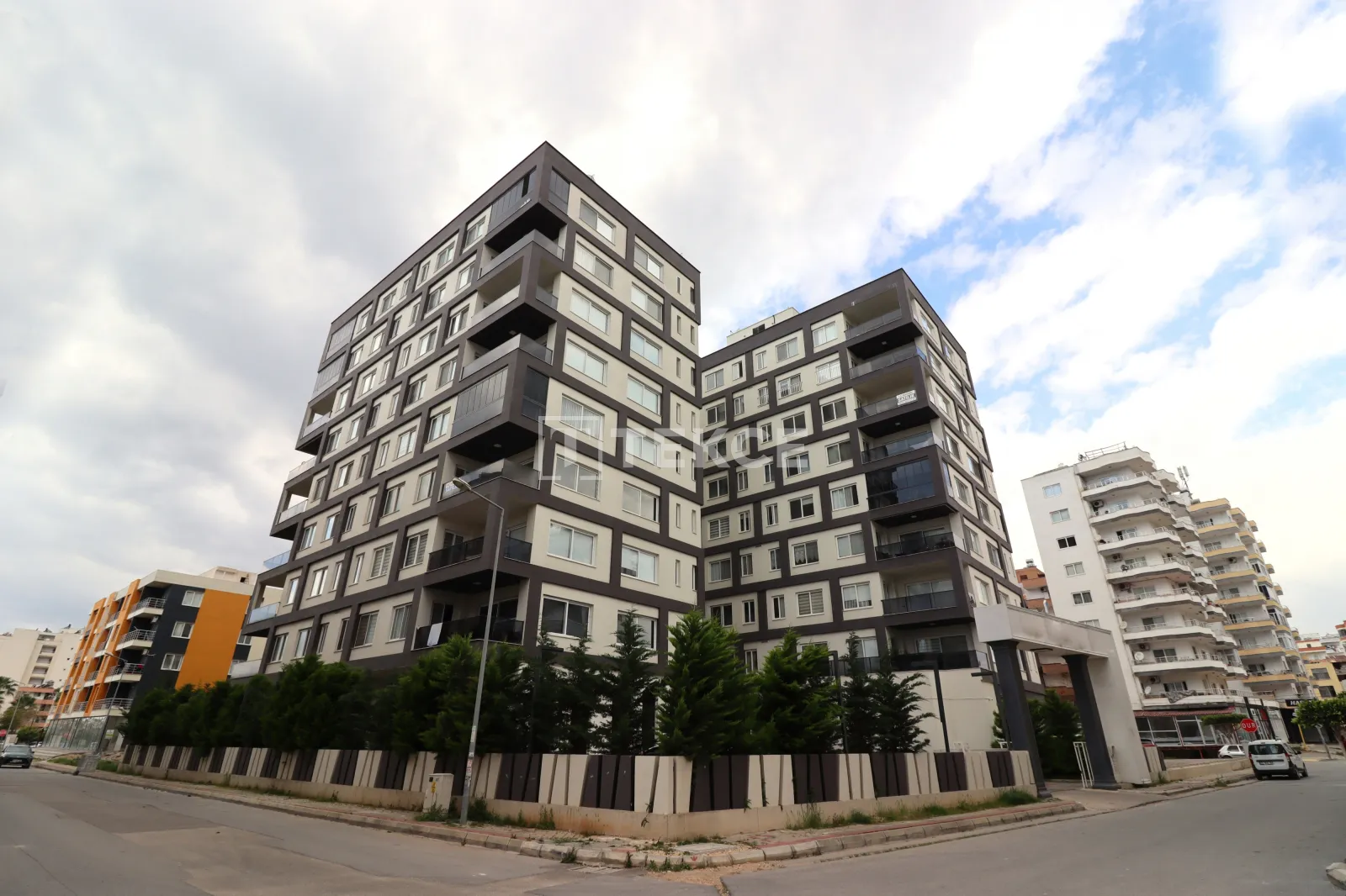 Apartamentos de 3 Quartos Perto do Mar em Erdemli Mersin
