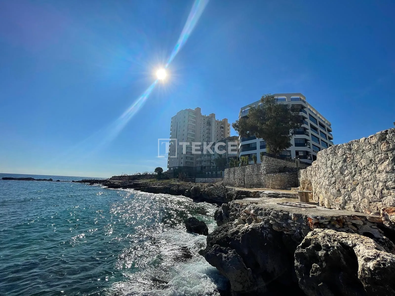 Strandwohnungen mit Panoramameerblick in Mersin