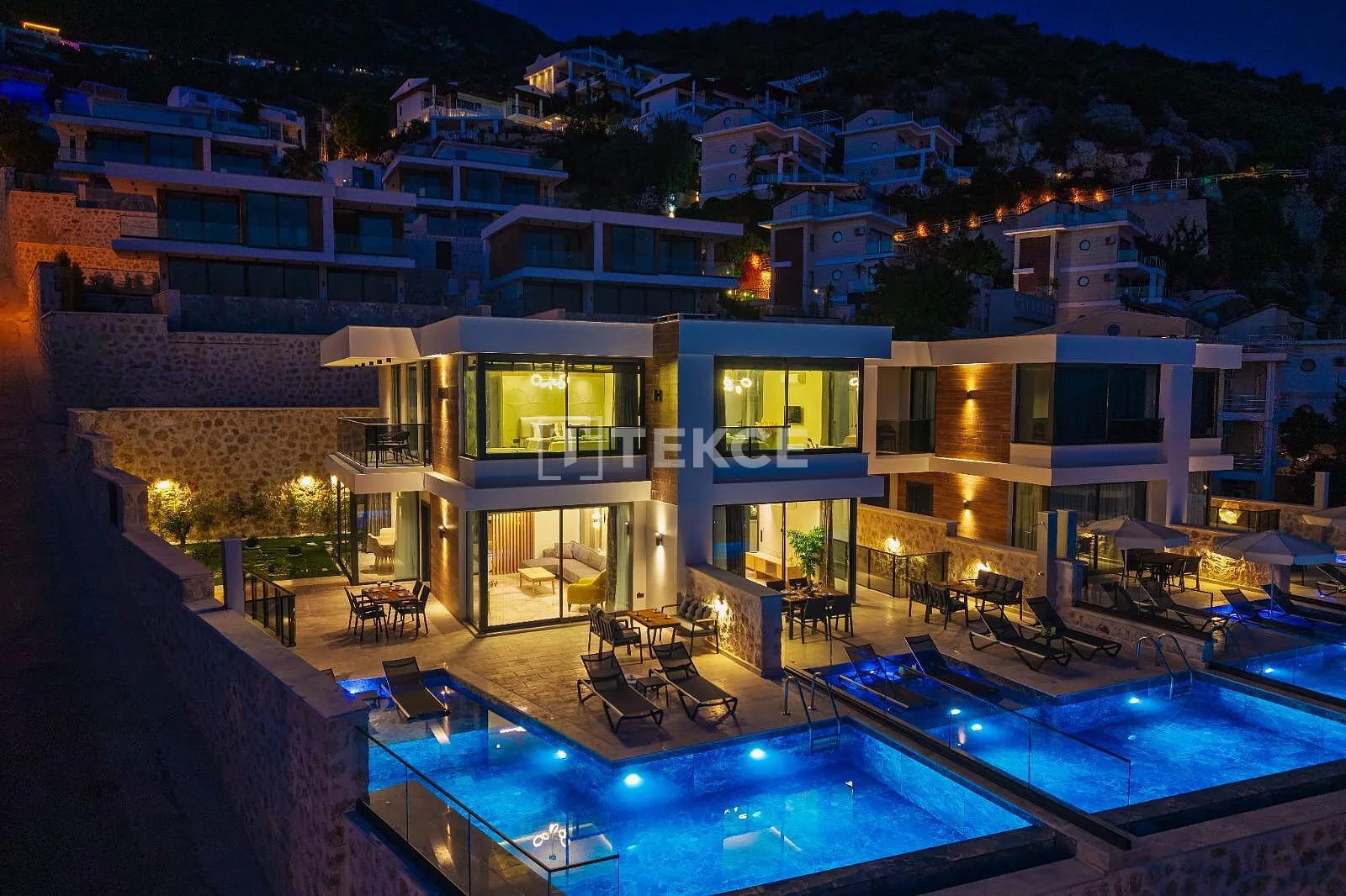 Casas 2+1, 4+1 y 5+1 con Opciones de Pago a Plazos en Kaş Kalkan