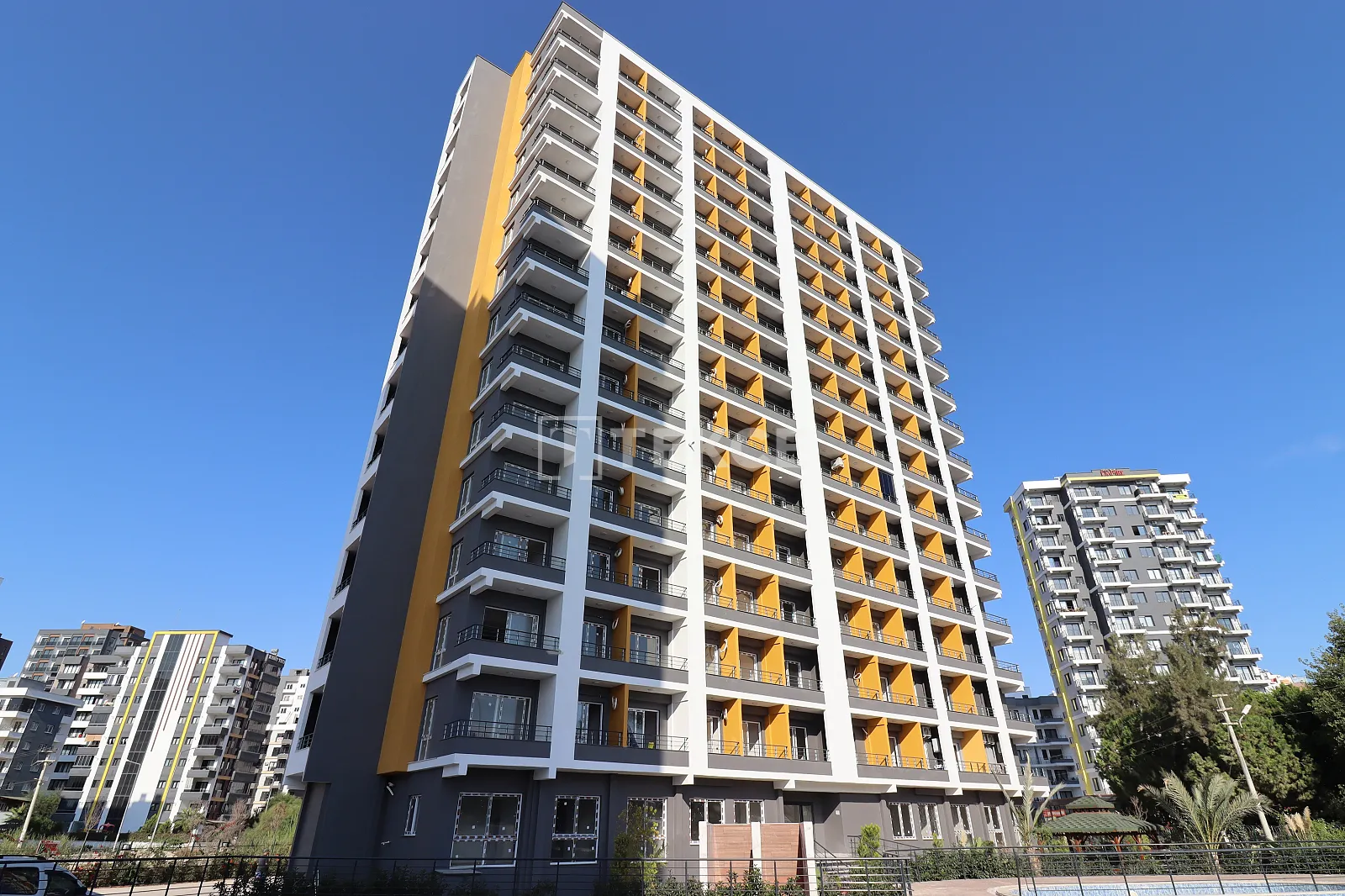Appartements avec vue sur la mer et la nature à Mersin Tece