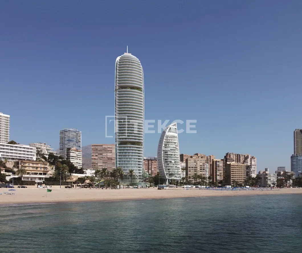Benidorm'da Sahil Kompleksinde Lüks Daireler
