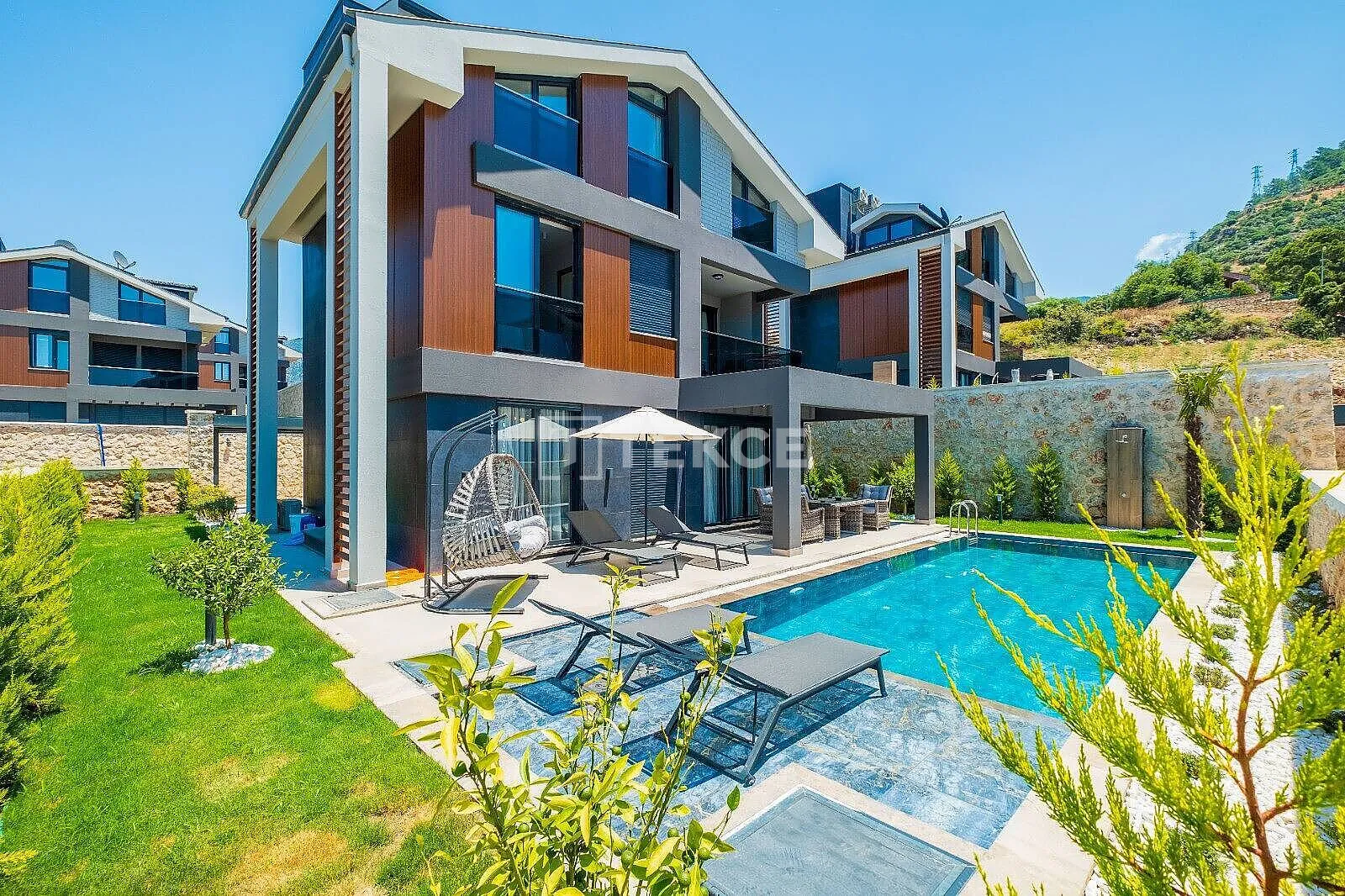 Villa Independiente en Proyecto Galardonado en Fethiye Ölüdeniz