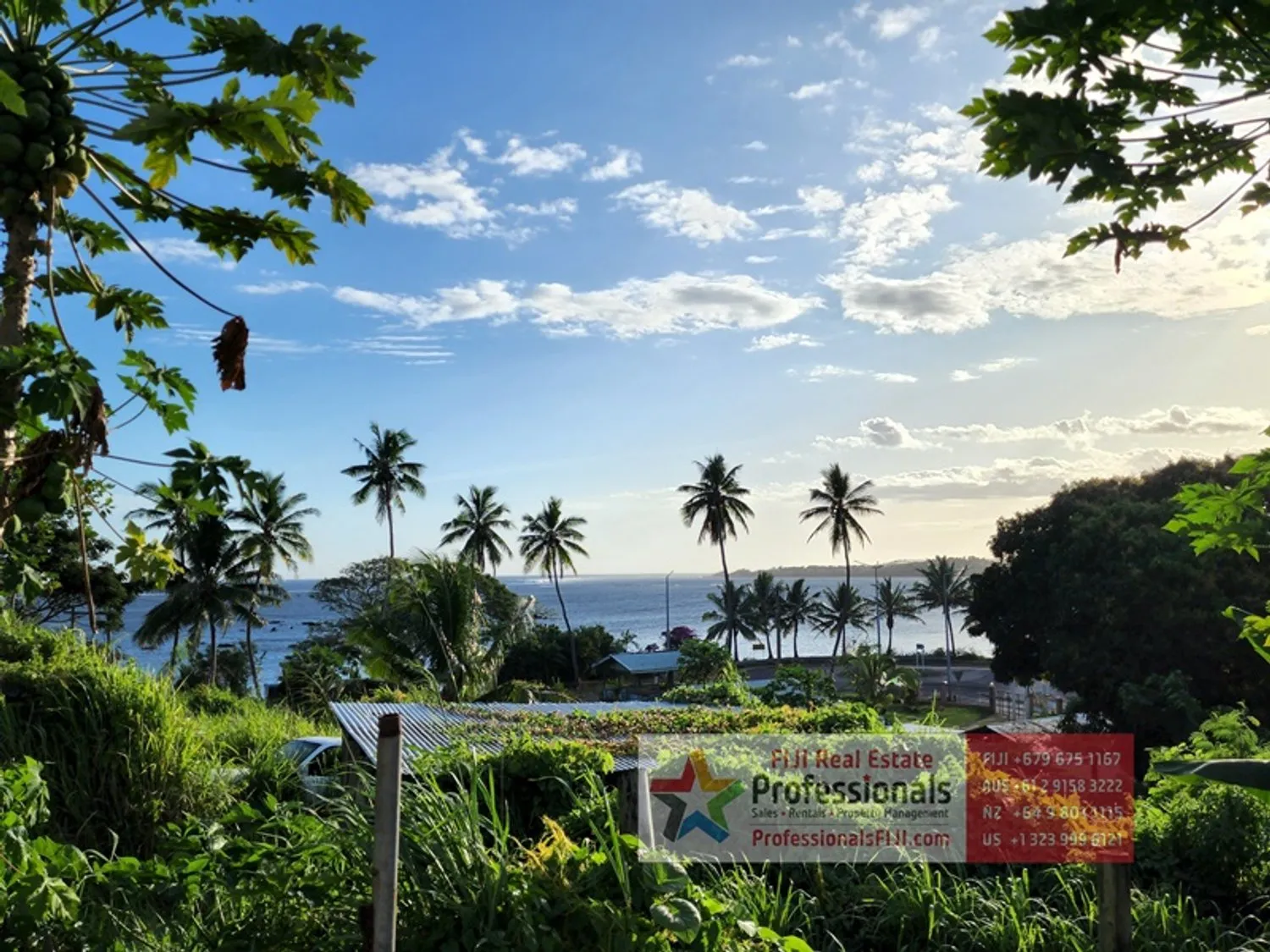 VUES INCROYABLES SUR L'OCÉAN DEPUIS 2 BLOCS DE TERRAIN EN PLEINE PROPRIÉTÉTÉ, À QUELQUES PAS DE LA PLAGE À KOROTOGO (SIGATOKA) SUR L'ÎLE PRINCIPALE DES FIDJI