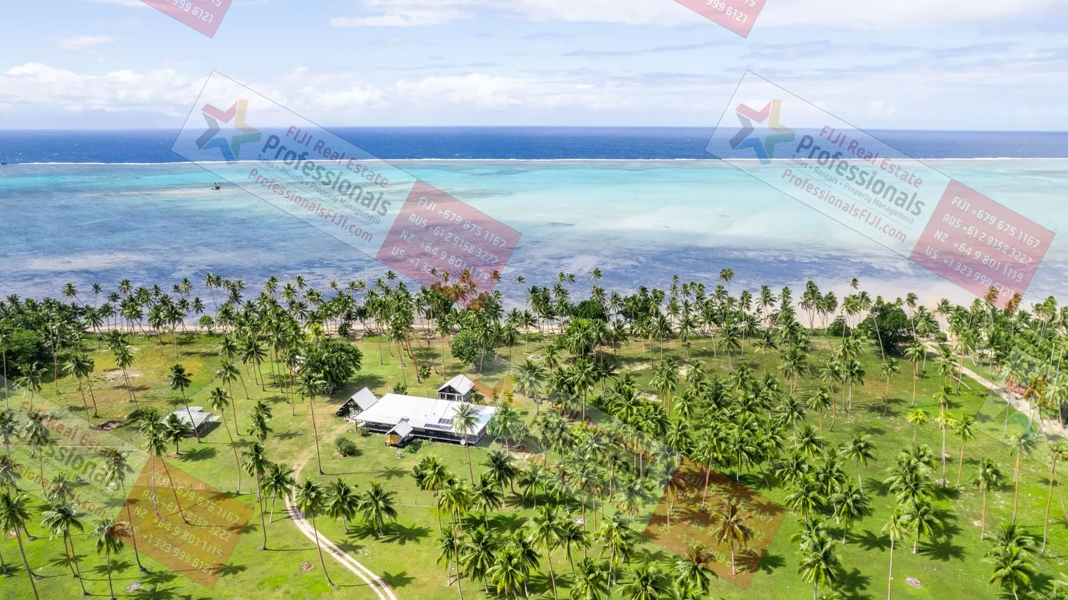 PROPRIÉTÉ FRANCHISE SUR LA PLAGE DE SABLE BLANC À SAVUSAVU, FIJI