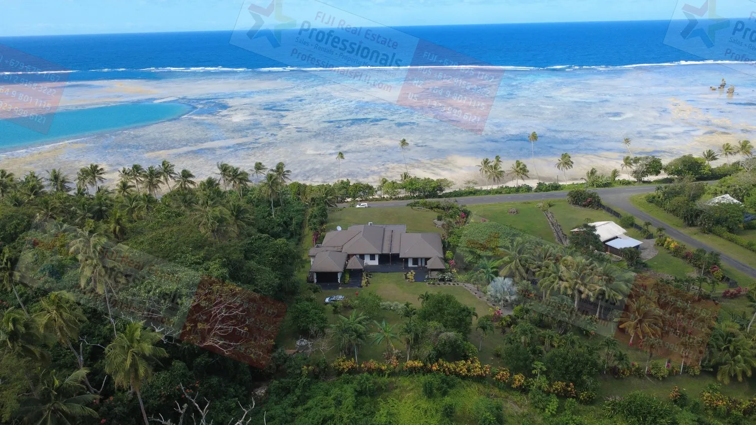 Esclusiva Savusavu Estate di Piena Proprietà – Lusso con Vista Oceano su oltre 2,2 Acri a FIJI